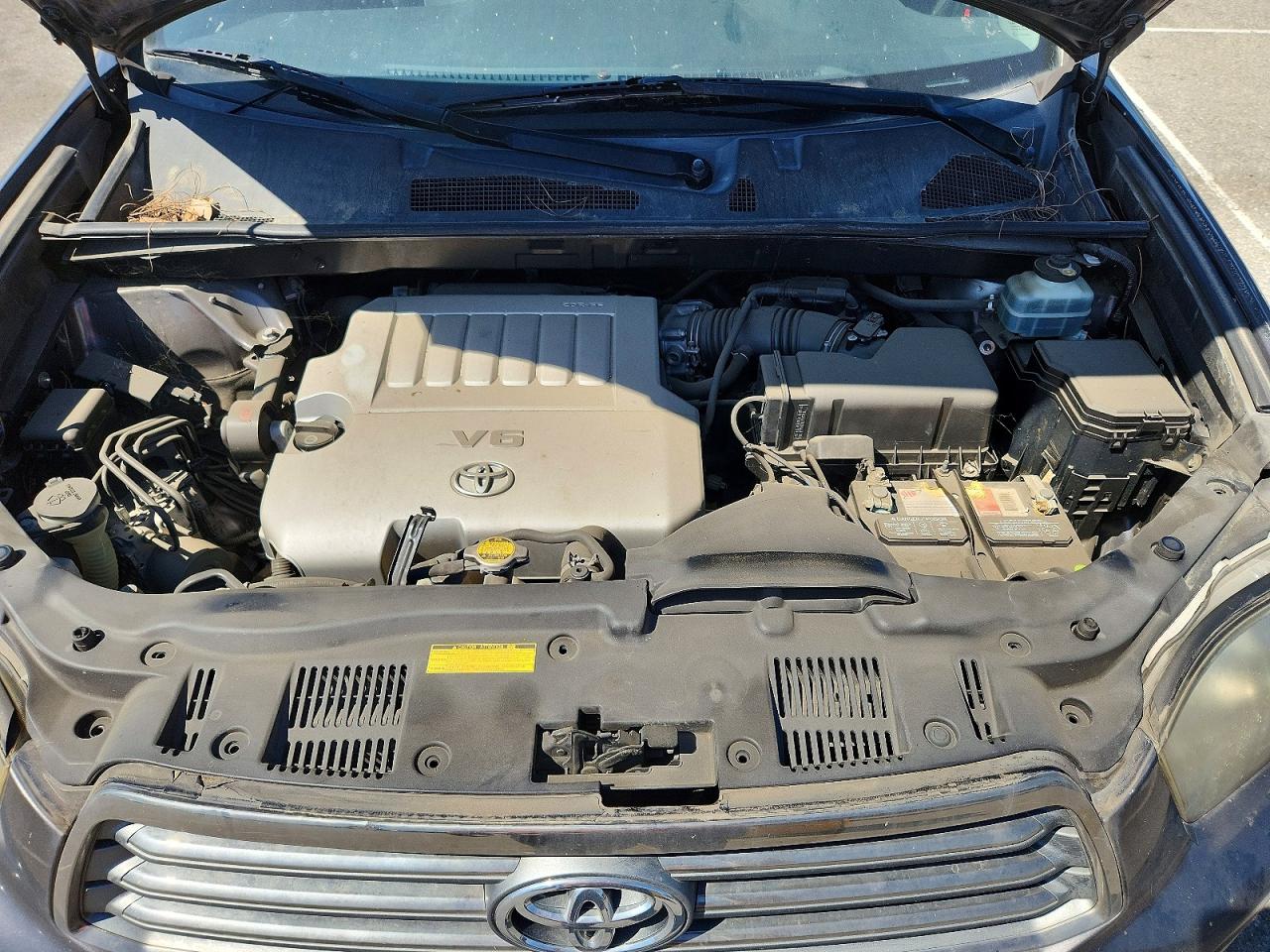 2008 Toyota Highlander Sport Gray vin: JTEDS43A882019978