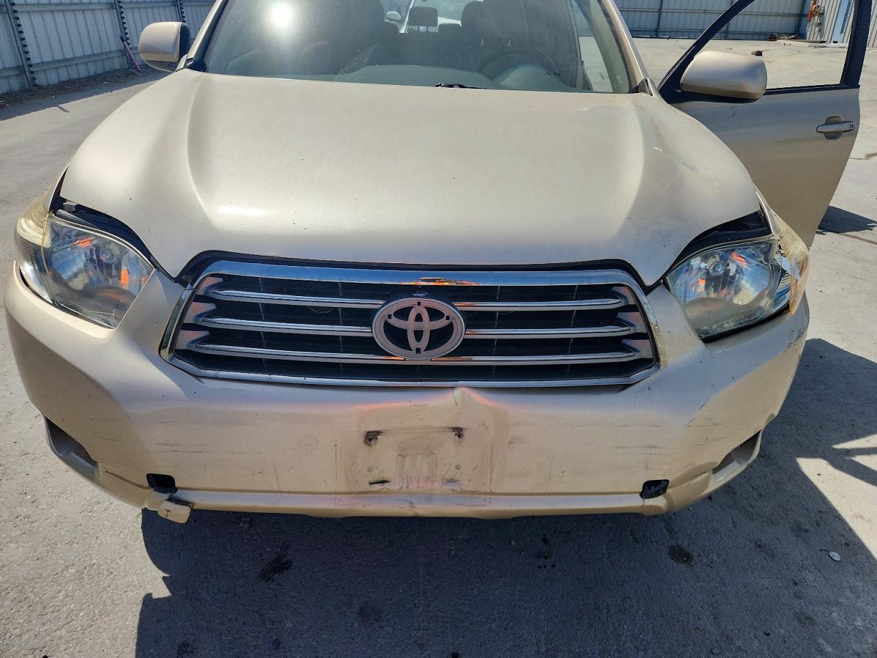 2008 Toyota Highlander Sport Tan vin: JTEDS43A882034271