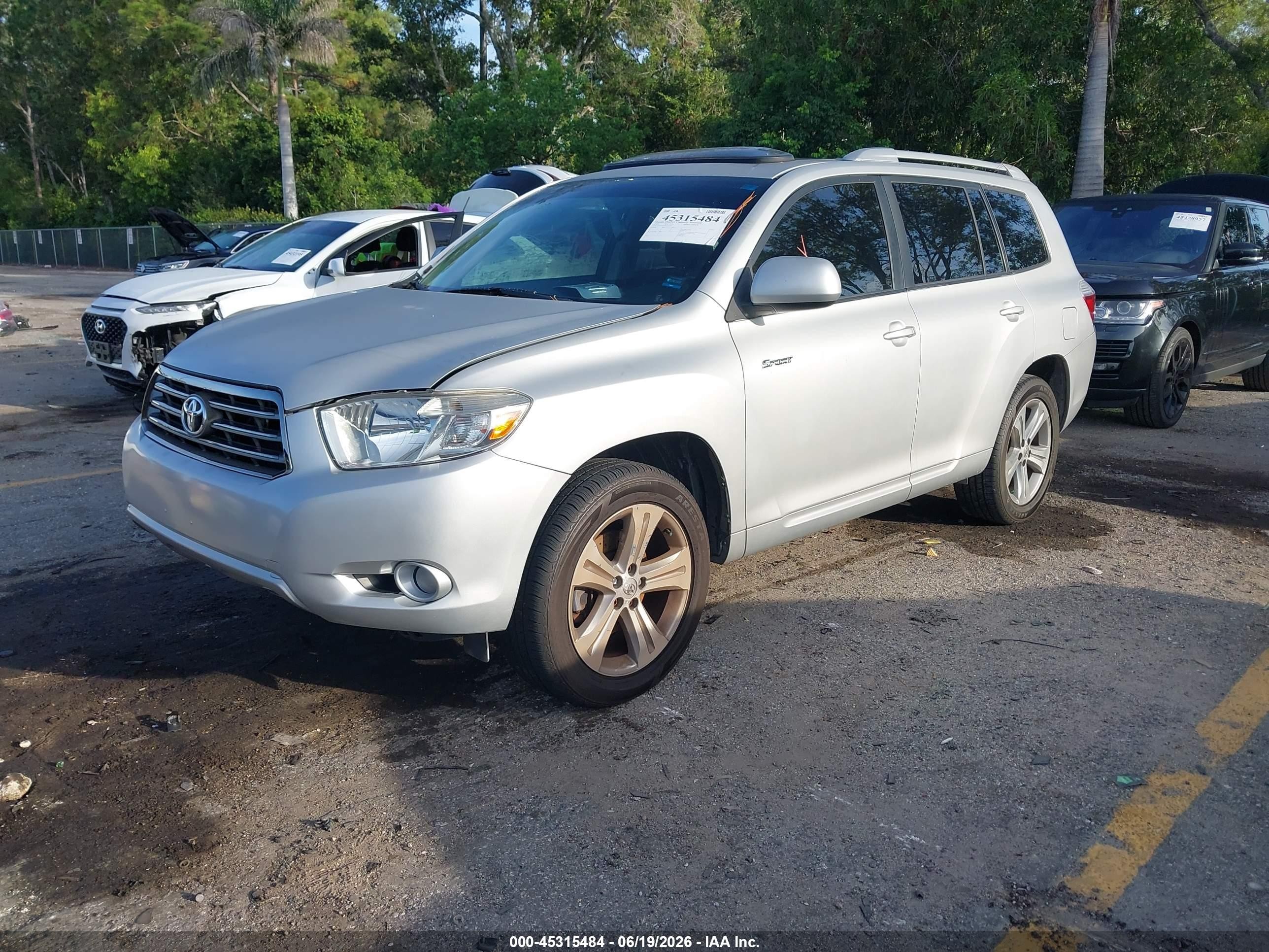 2008 Toyota Highlander Sport Silver vin: JTEDS43A882049773