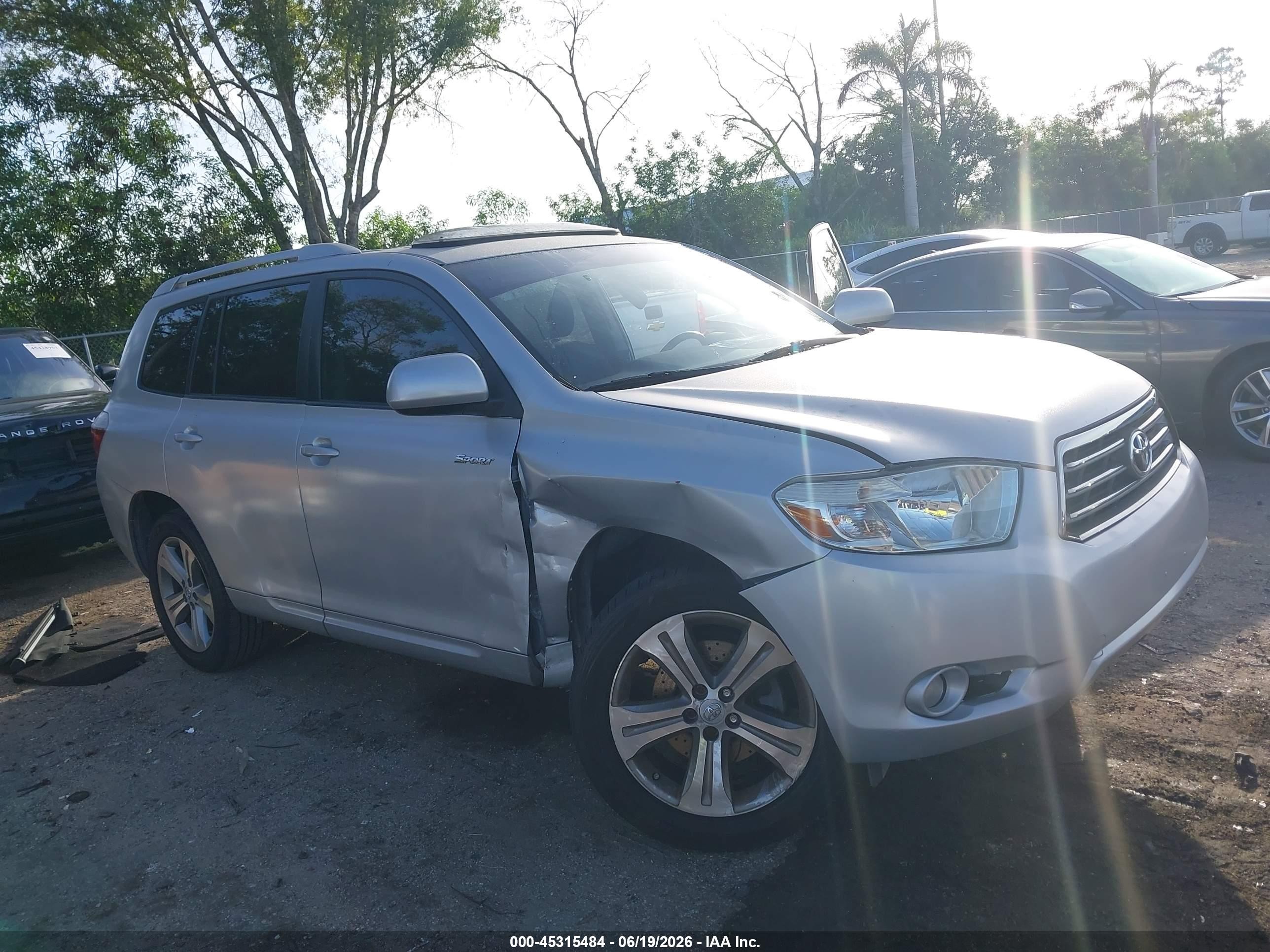 2008 Toyota Highlander Sport Silver vin: JTEDS43A882049773