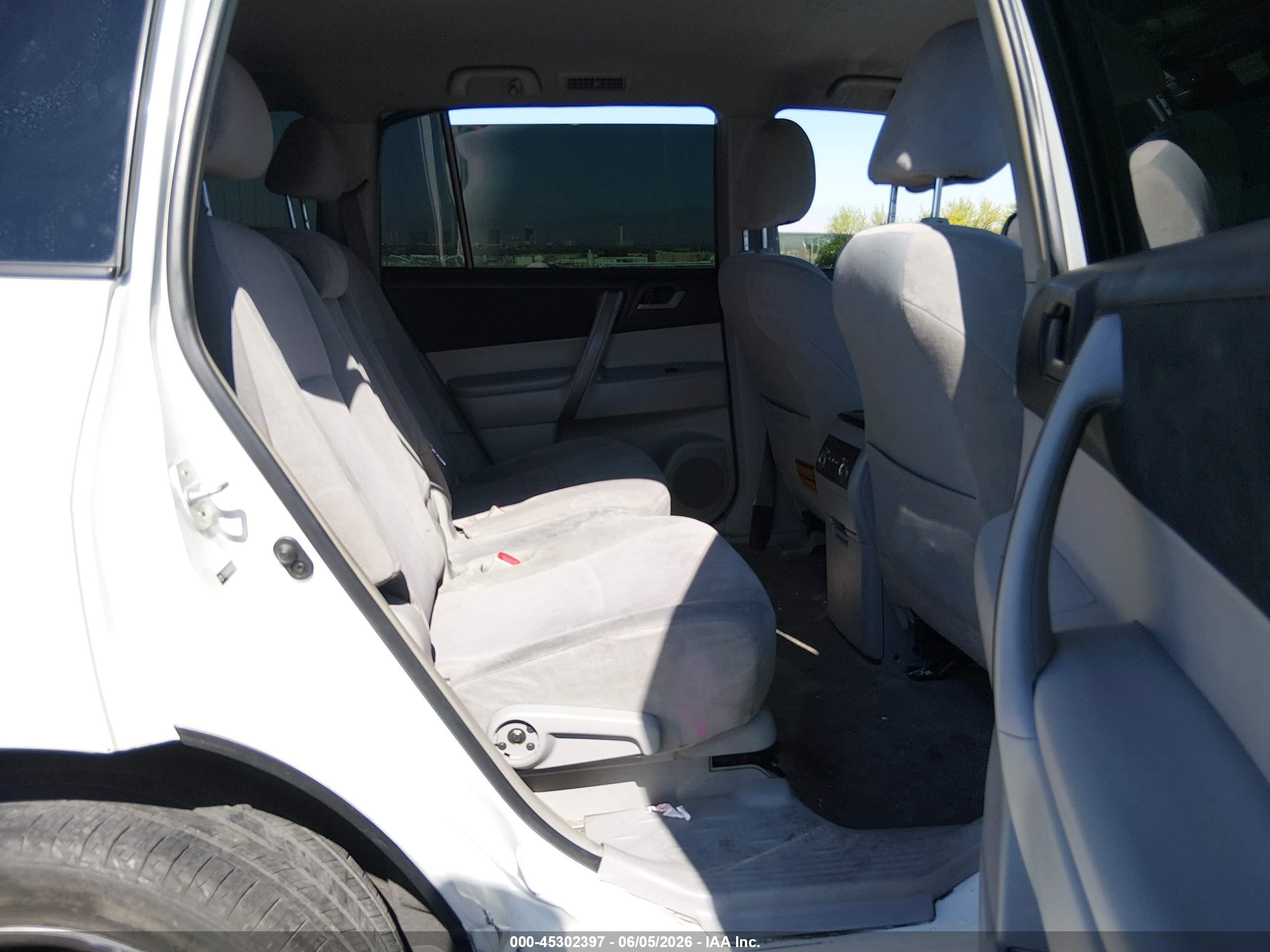 2008 Toyota Highlander Sport Белый vin: JTEDS43A882057534