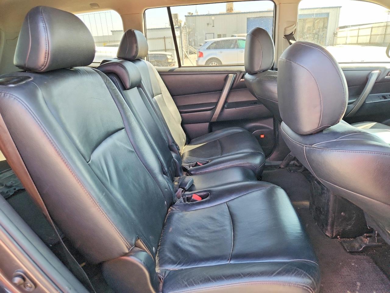 2008 Toyota Highlander Sport Gray vin: JTEDS43A982035364