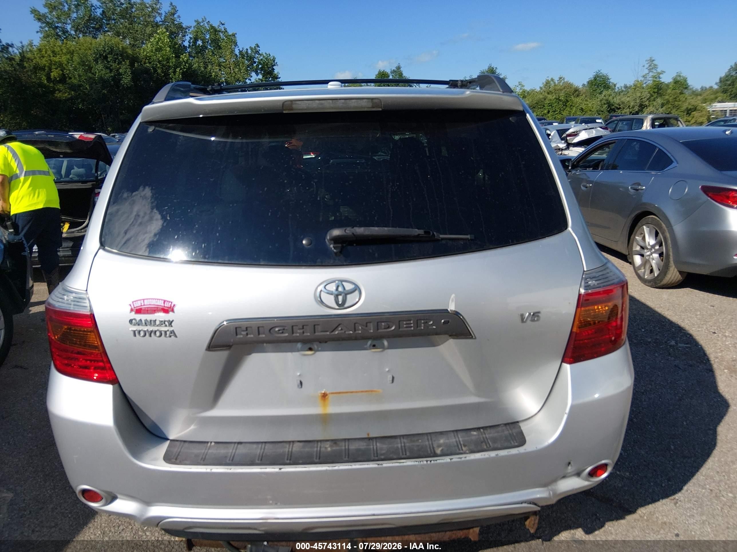 2009 Toyota Highlander Sport Silver vin: JTEDS43A992073713