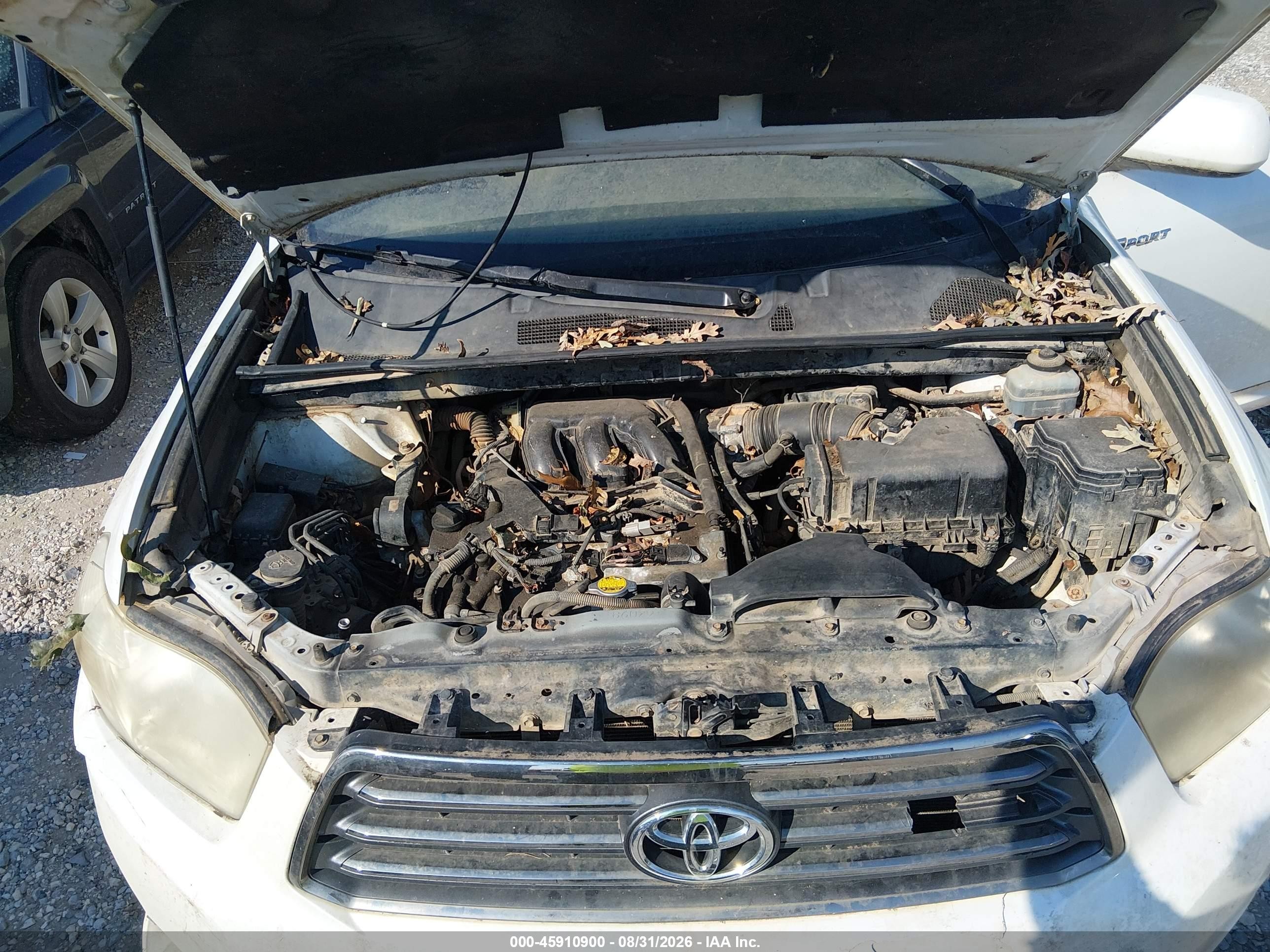 2008 Toyota Highlander Sport White vin: JTEDS43AX82039486