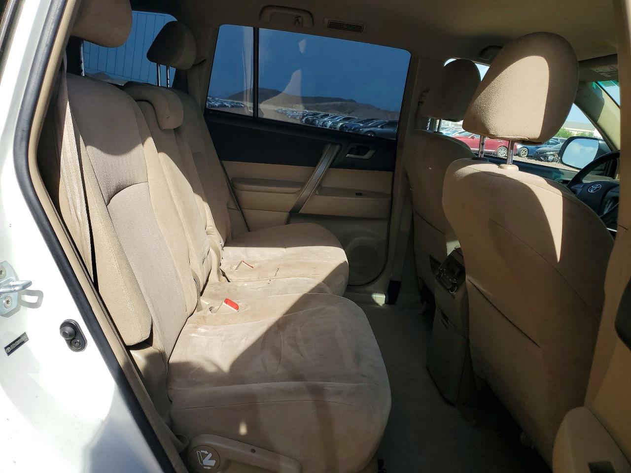 2009 Toyota Highlander Sport White vin: JTEDS43AX92088463