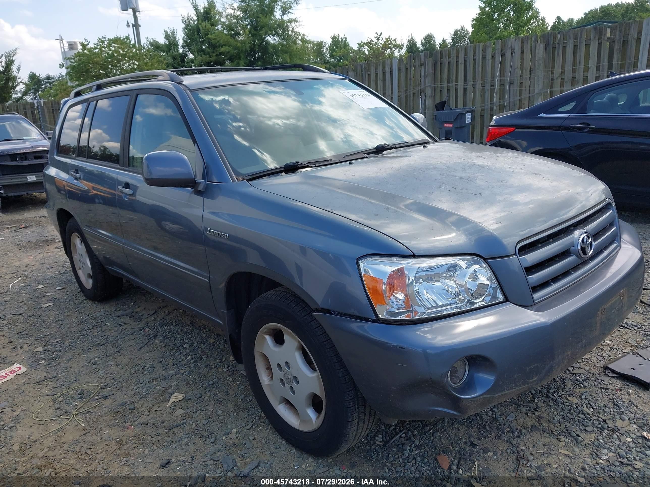2006 Toyota Highlander   Blue vin: JTEDT21A260093933