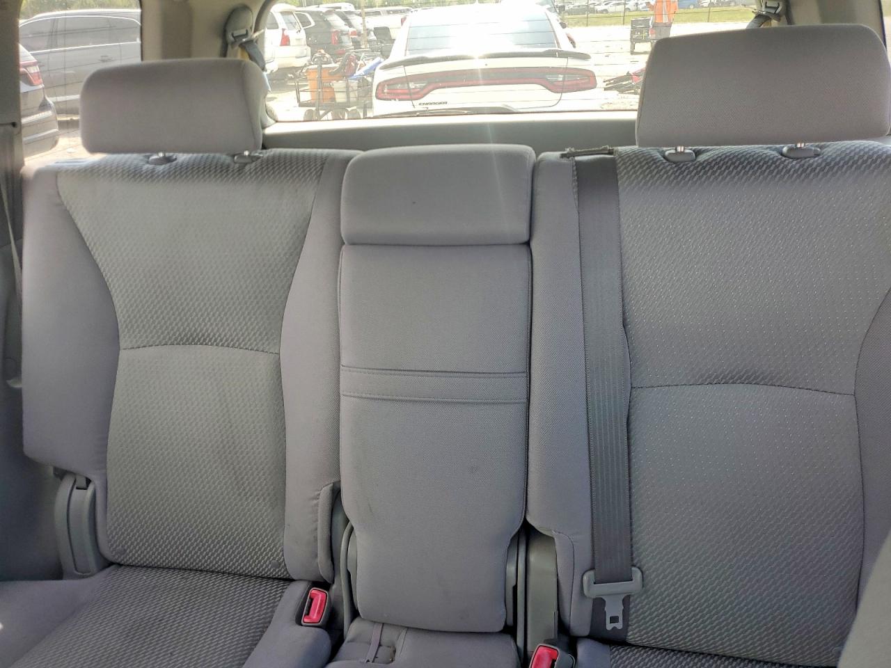 2006 Toyota Highlander Hybrid Blue vin: JTEDW21A360004258
