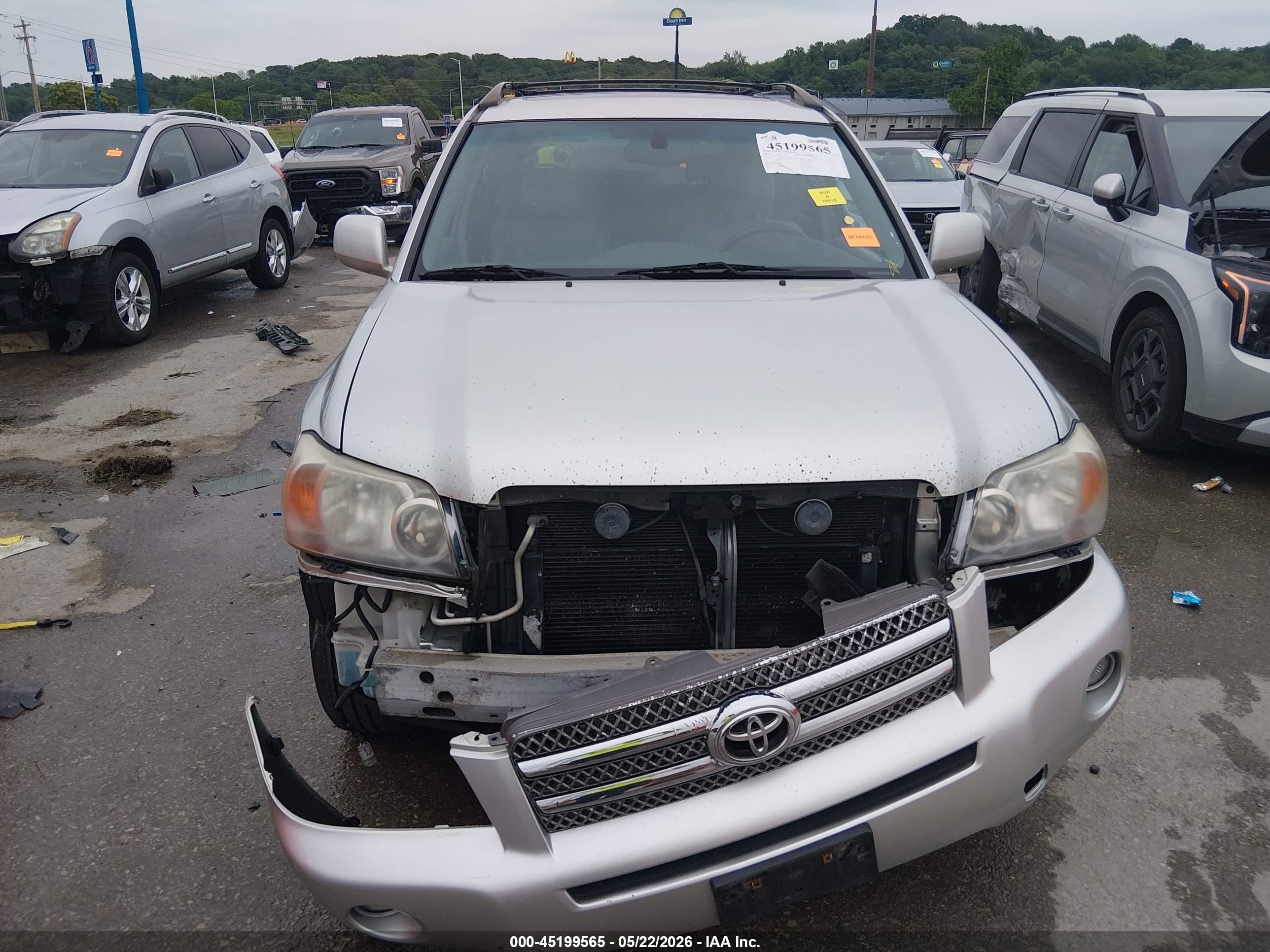 2006 Toyota Highlander Hybrid Limited V6 Silver vin: JTEDW21A560015522