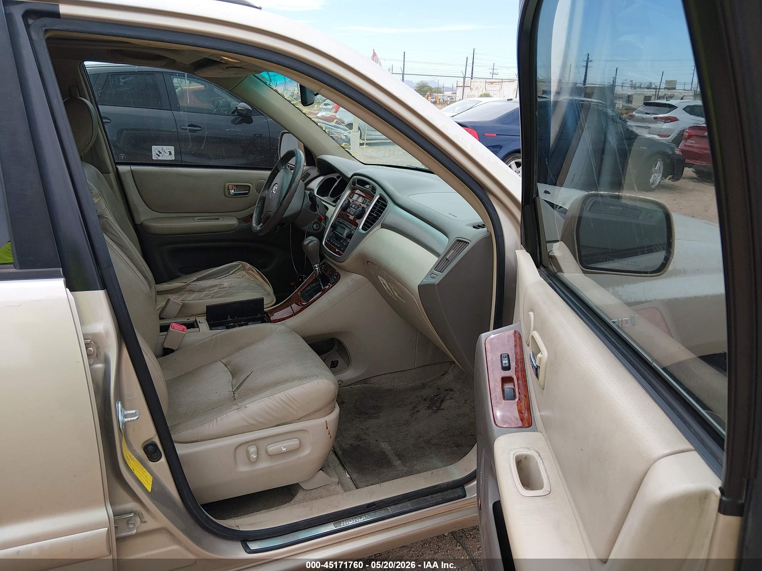 2007 Toyota Highlander Hybrid Limited V6 Gold vin: JTEDW21A770022795