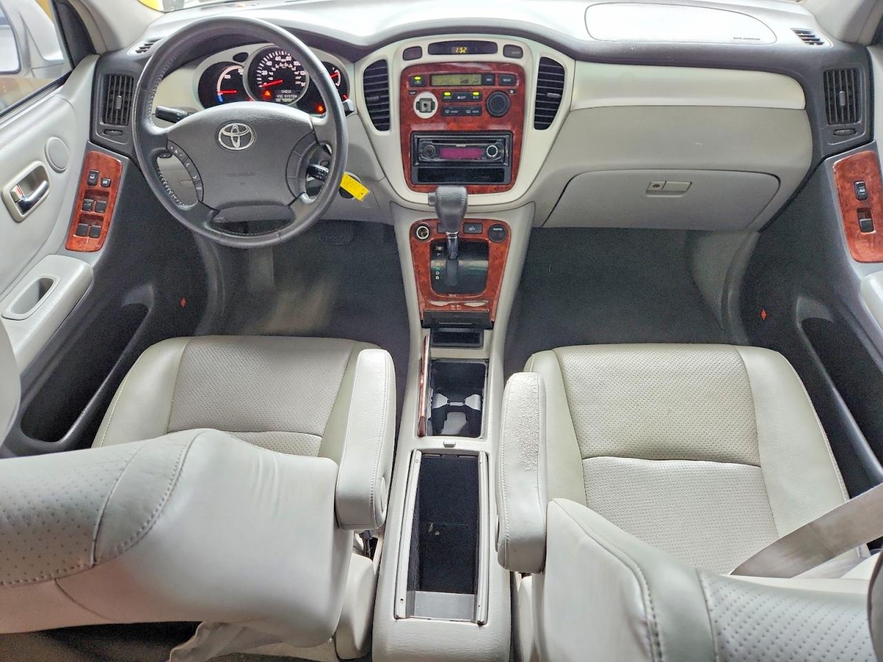 2006 Toyota Highlander Hybrid Cream vin: JTEDW21A860007639