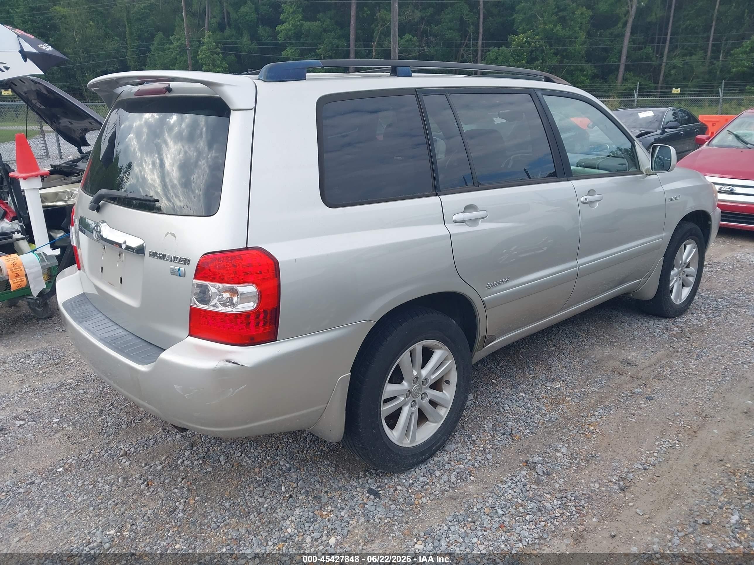 2006 Toyota Highlander Hybrid Limited V6 Silver vin: JTEDW21A860011142