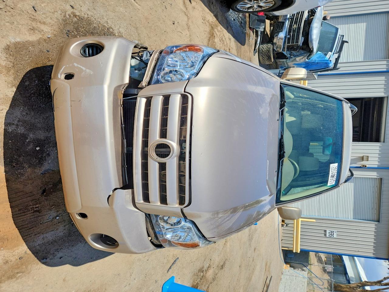 2004 Toyota Highlander Base Gold vin: JTEEP21A040016222