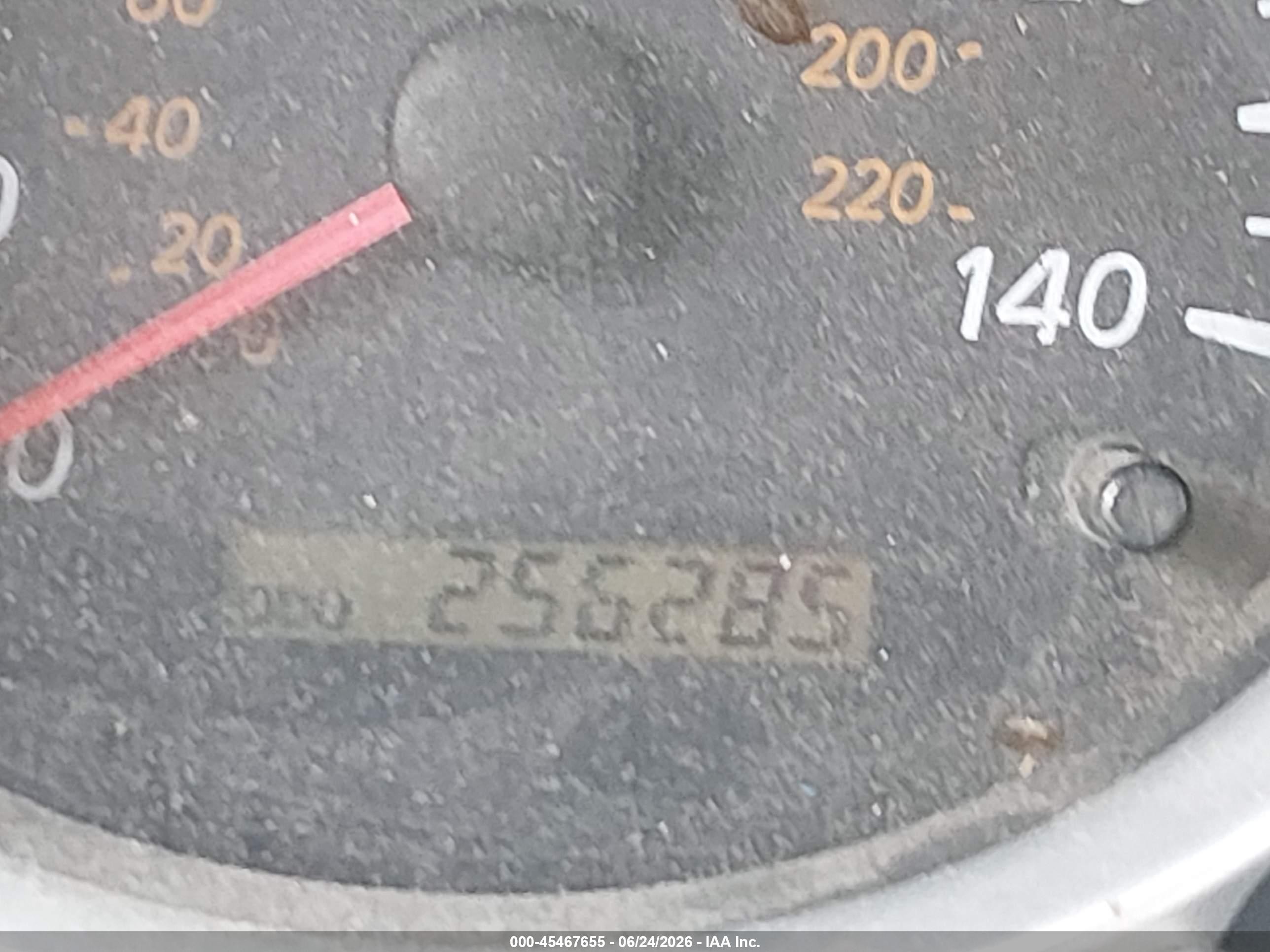 2004 Toyota Highlander V6 Серебряный vin: JTEEP21A040044960