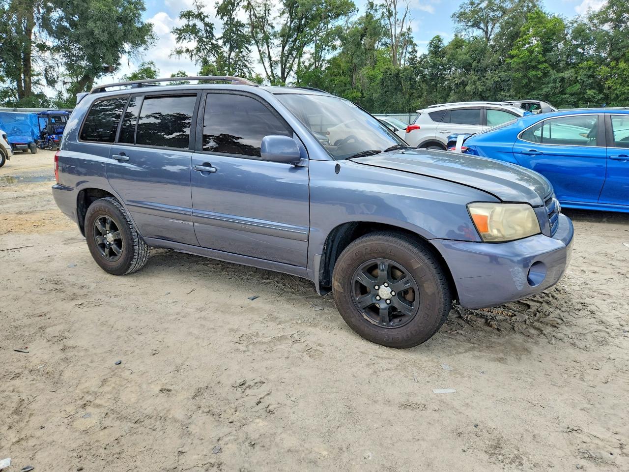 2004 Toyota Highlander Base Teal vin: JTEEP21A040053545