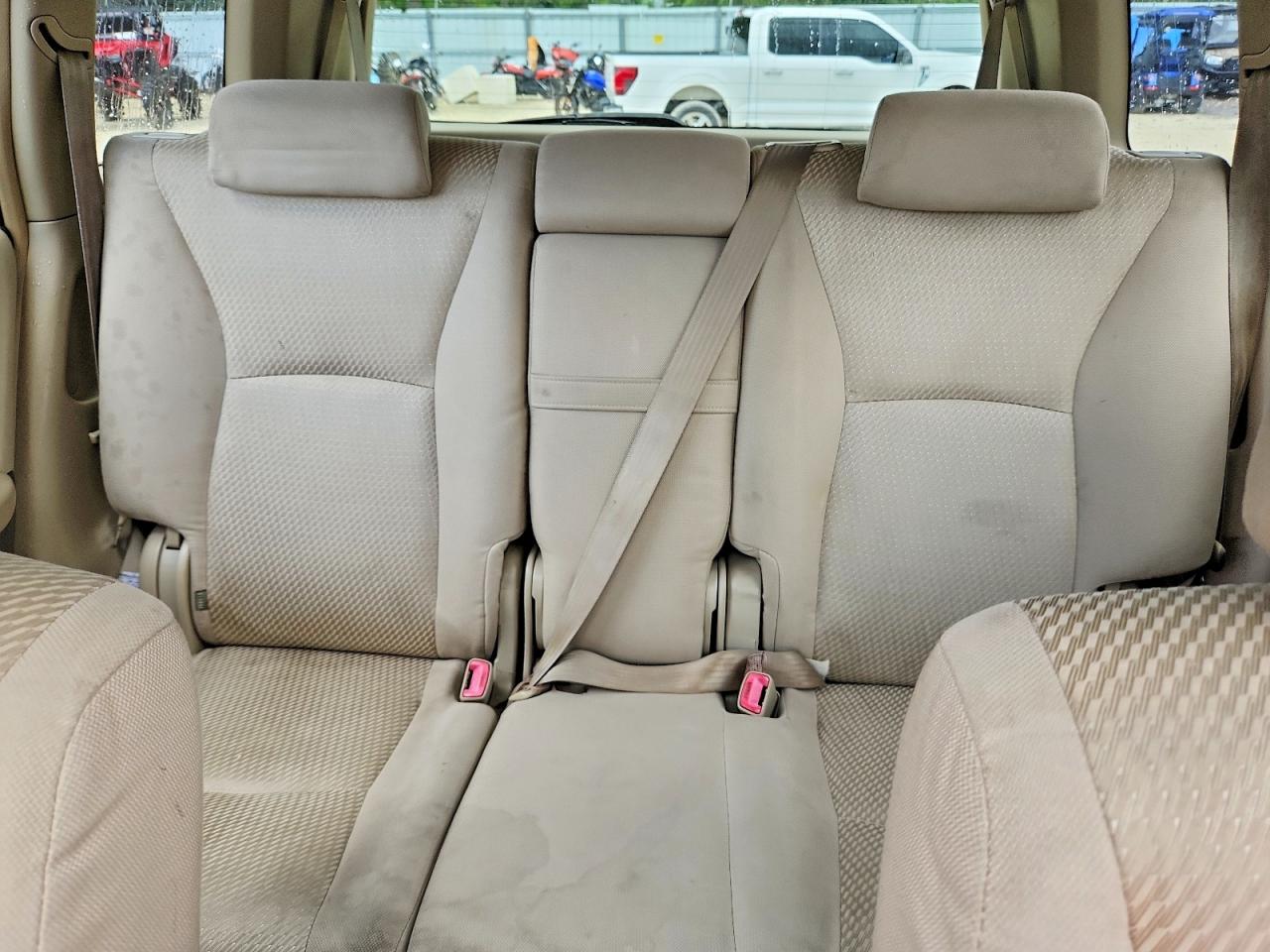 2004 Toyota Highlander Base Teal vin: JTEEP21A040053545