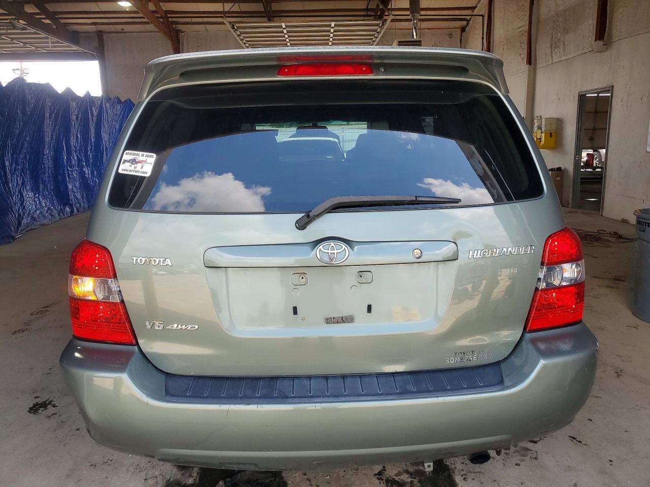 2005 Toyota Highlander Limited Зеленый vin: JTEEP21A050126544
