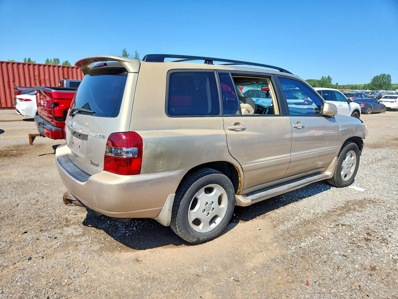 2006 Toyota Highlander Base Cream vin: JTEEP21A060155463