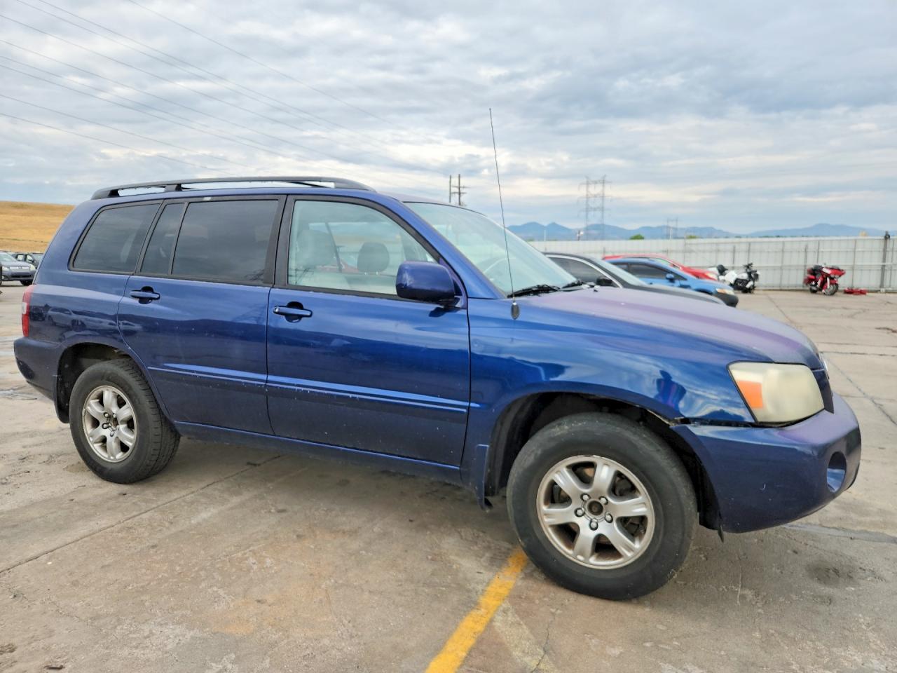 2004 Toyota Highlander Base Blue vin: JTEEP21A140019730