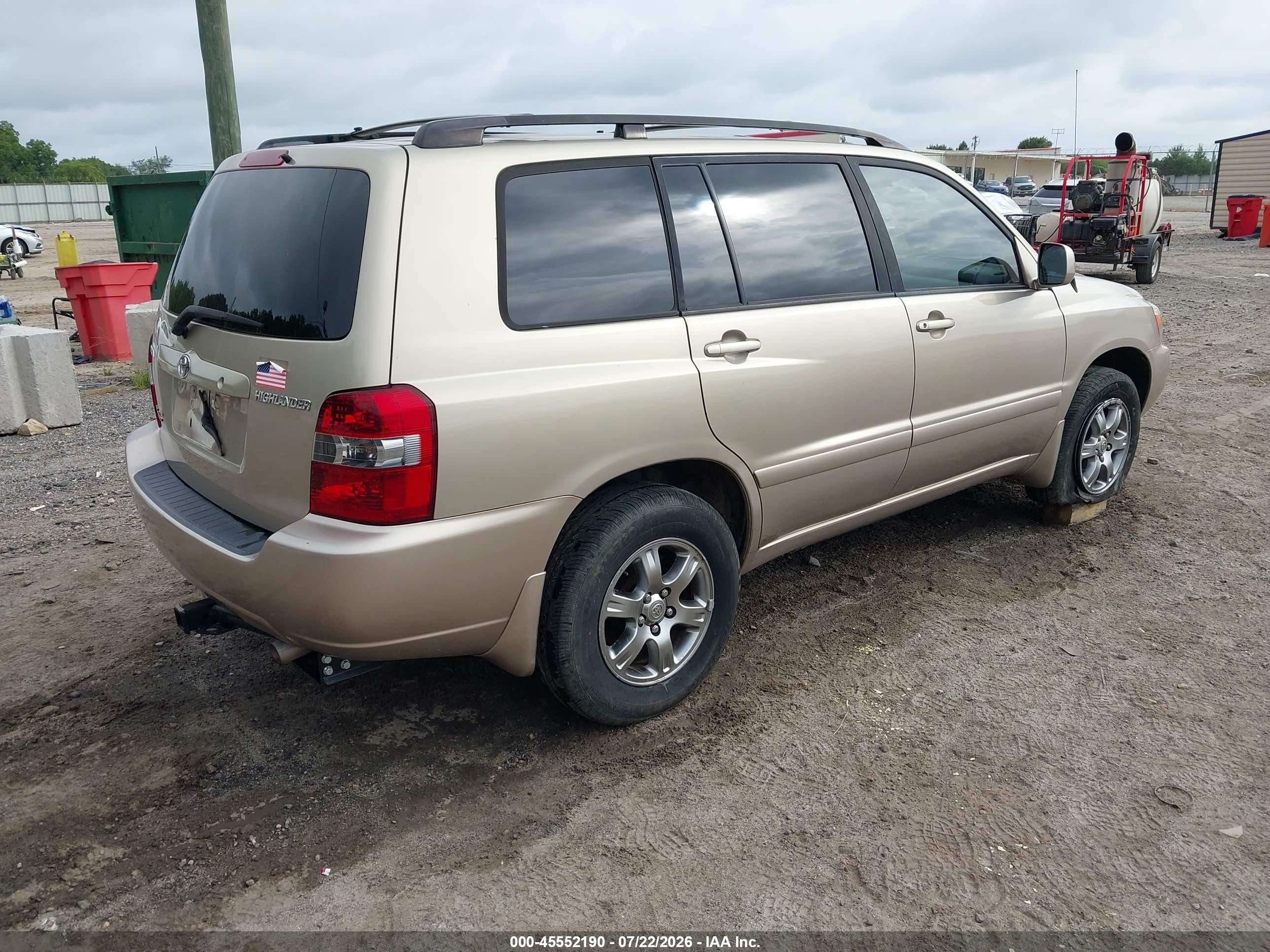 2004 Toyota Highlander V6 Gold vin: JTEEP21A140054316
