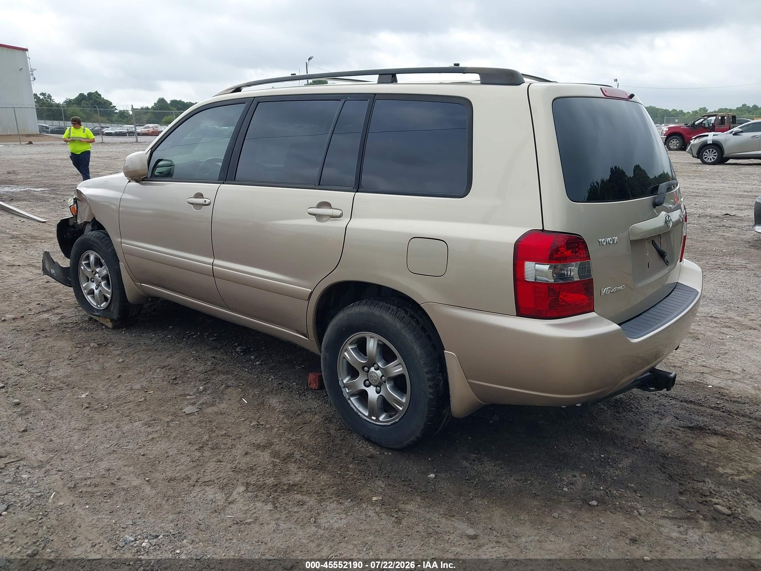 2004 Toyota Highlander V6 Gold vin: JTEEP21A140054316