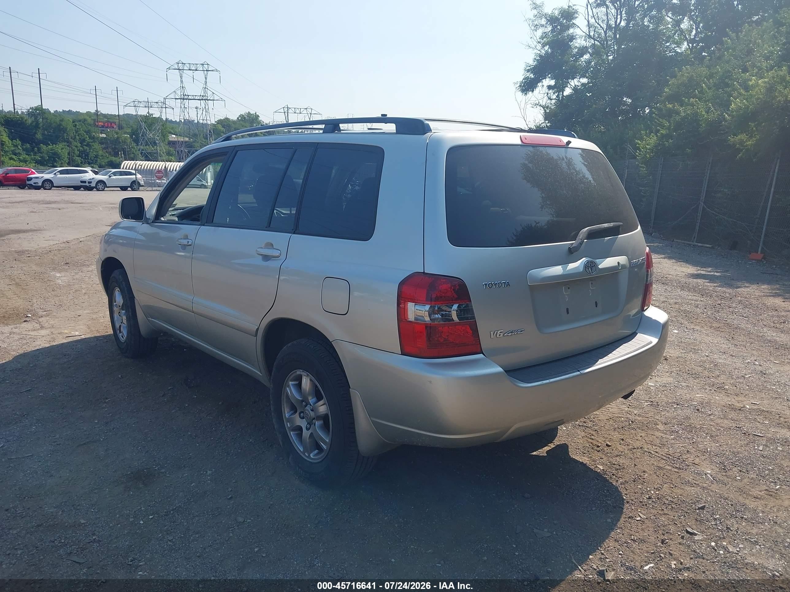 2005 Toyota Highlander V6 Silver vin: JTEEP21A150116301