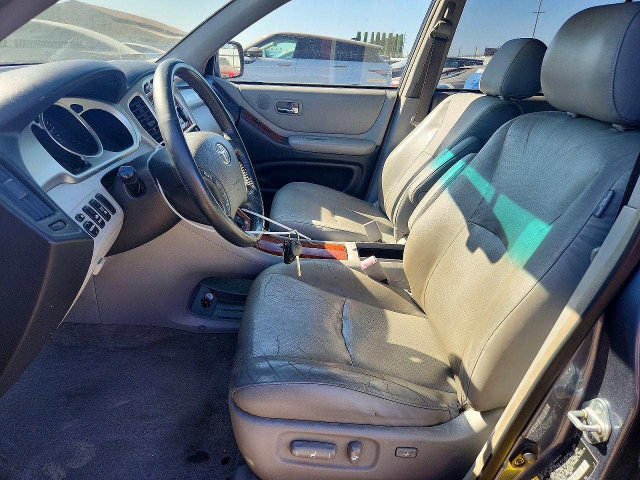 2005 Toyota Highlander Limited Blue vin: JTEEP21A150125371