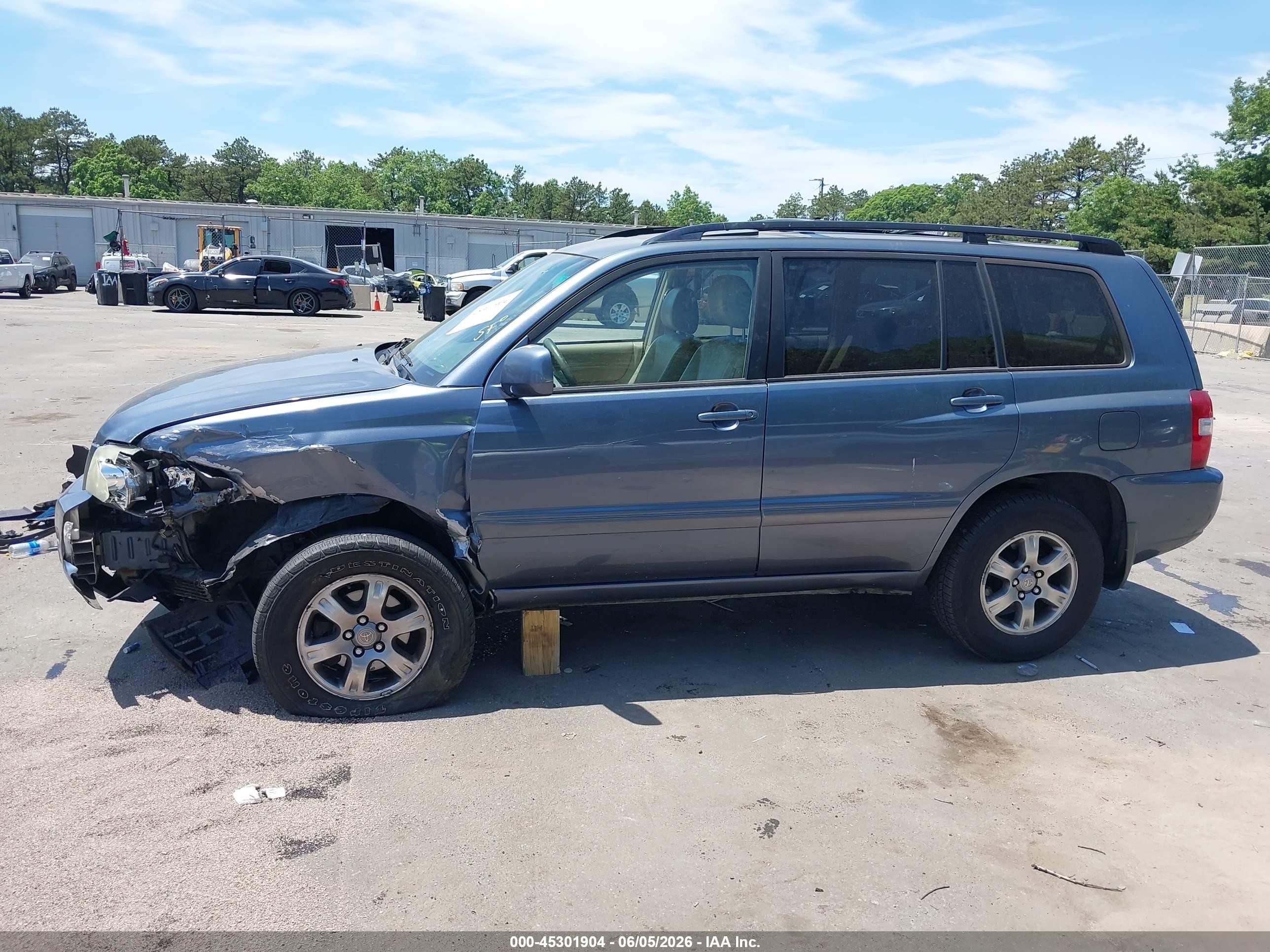 2005 Toyota Highlander V6 Light Blue vin: JTEEP21A150126357
