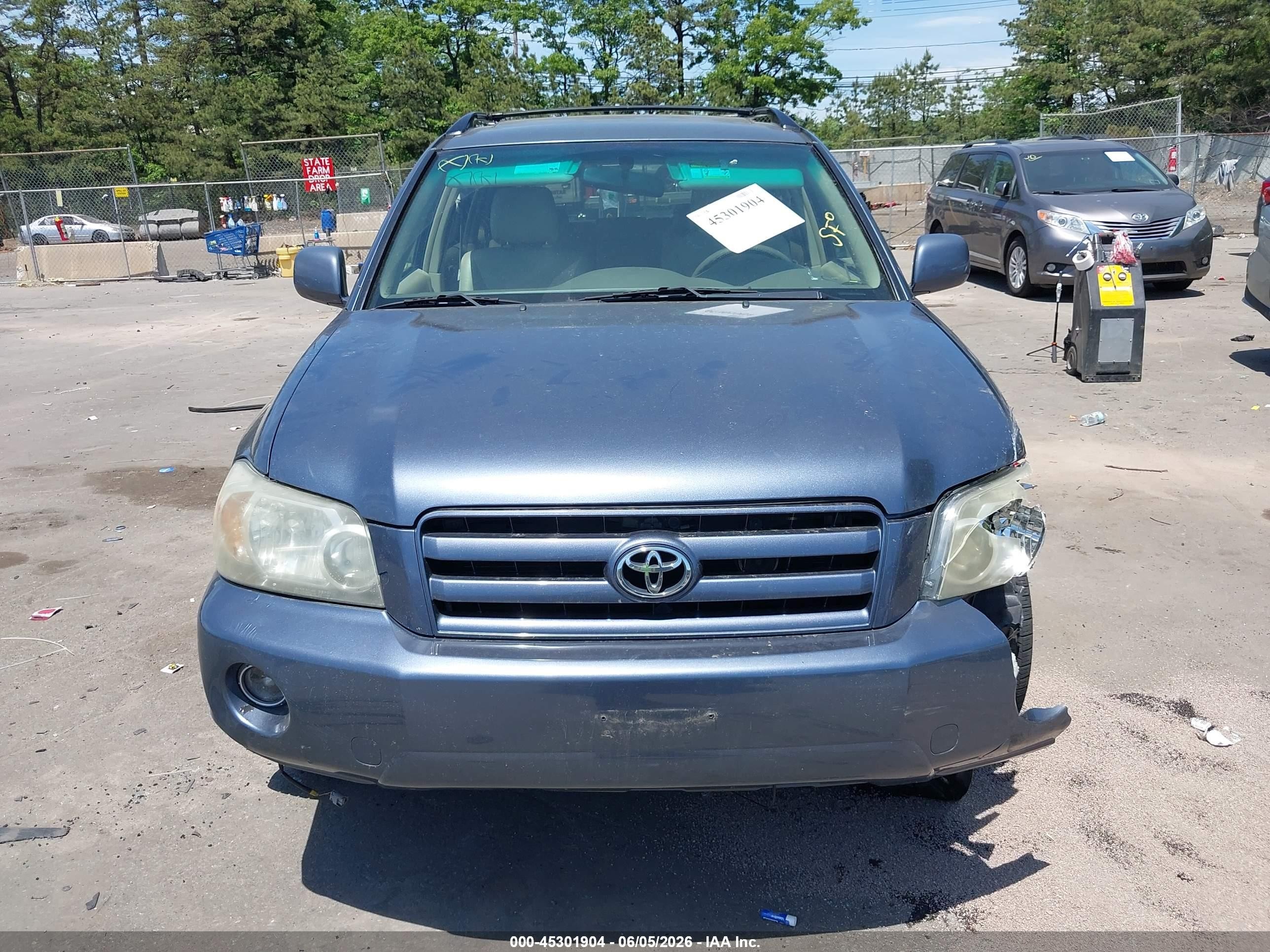 2005 Toyota Highlander V6 Light Blue vin: JTEEP21A150126357
