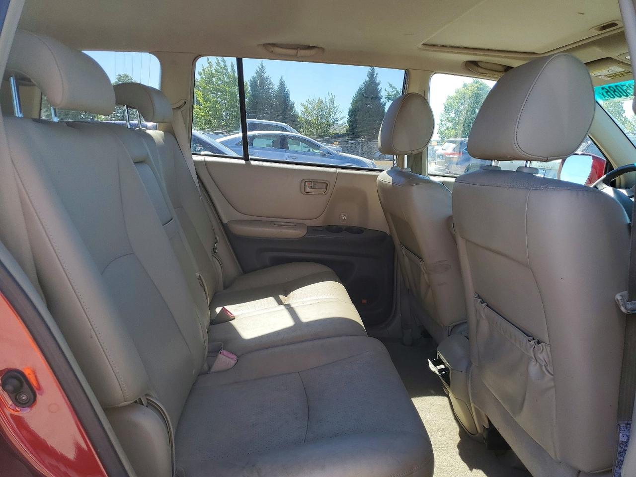 2007 Toyota Highlander Base Red vin: JTEEP21A170197996