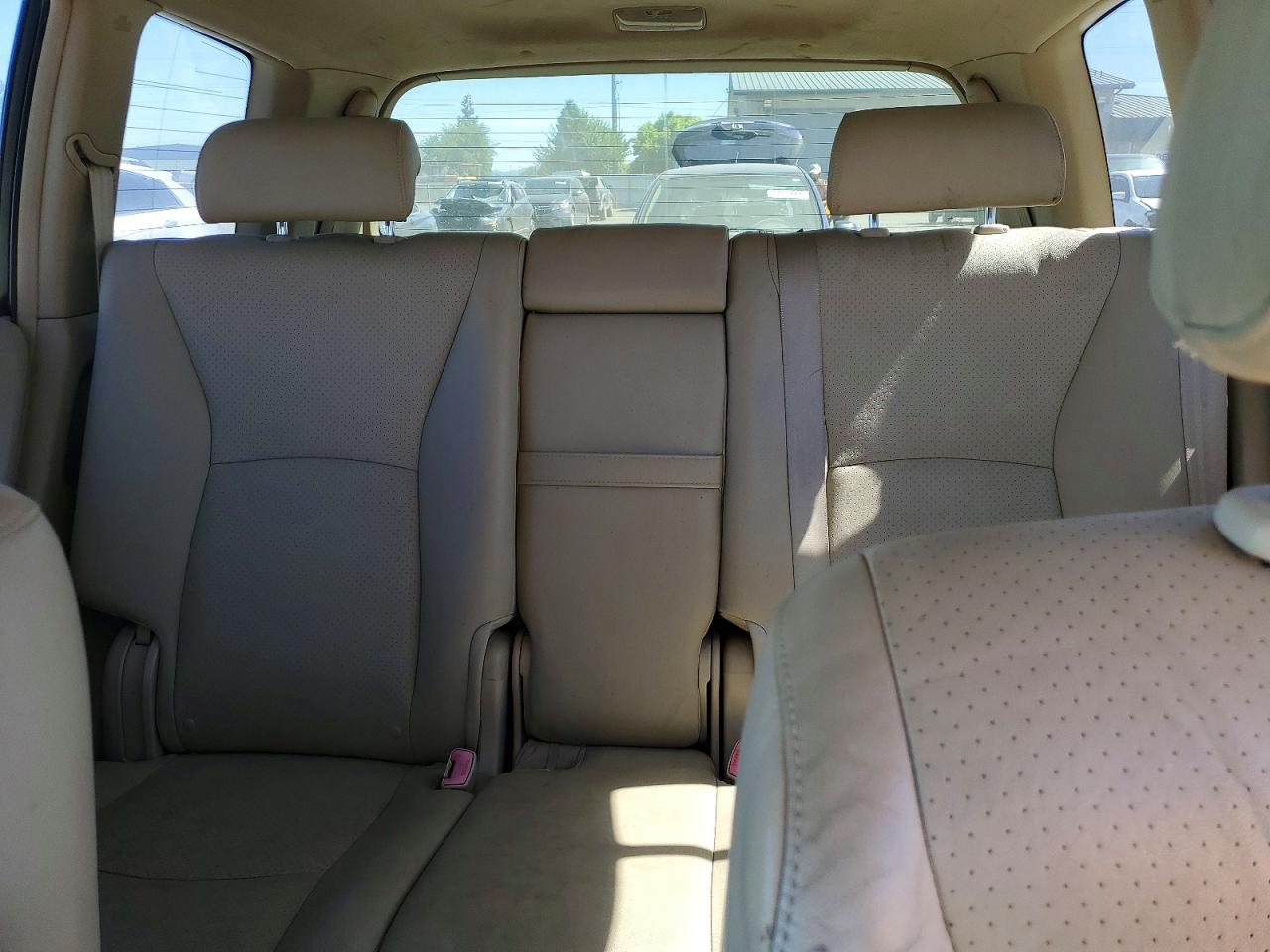 2007 Toyota Highlander Base Red vin: JTEEP21A170197996