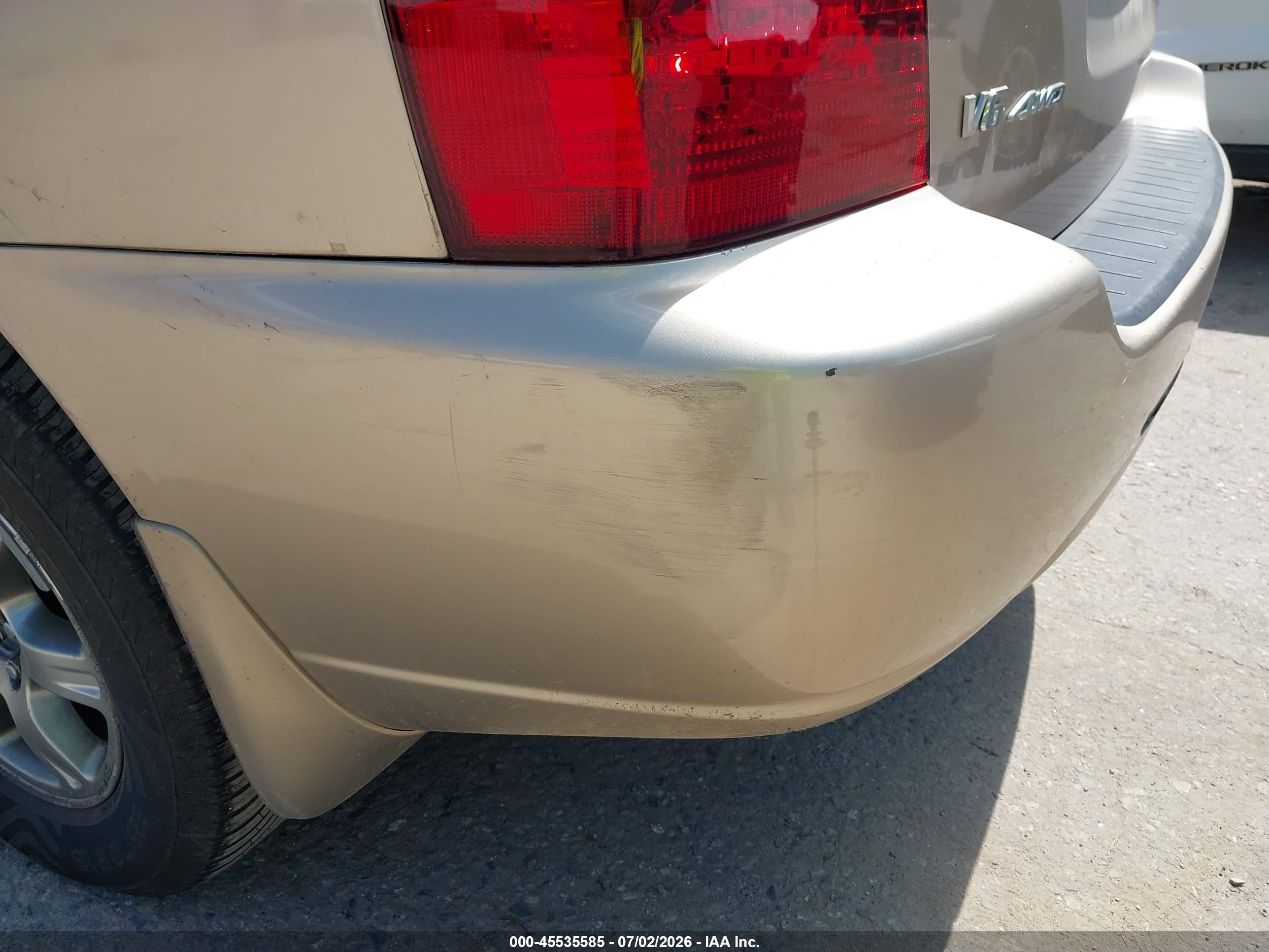 2005 Toyota Highlander V6 Tan vin: JTEEP21A250088024