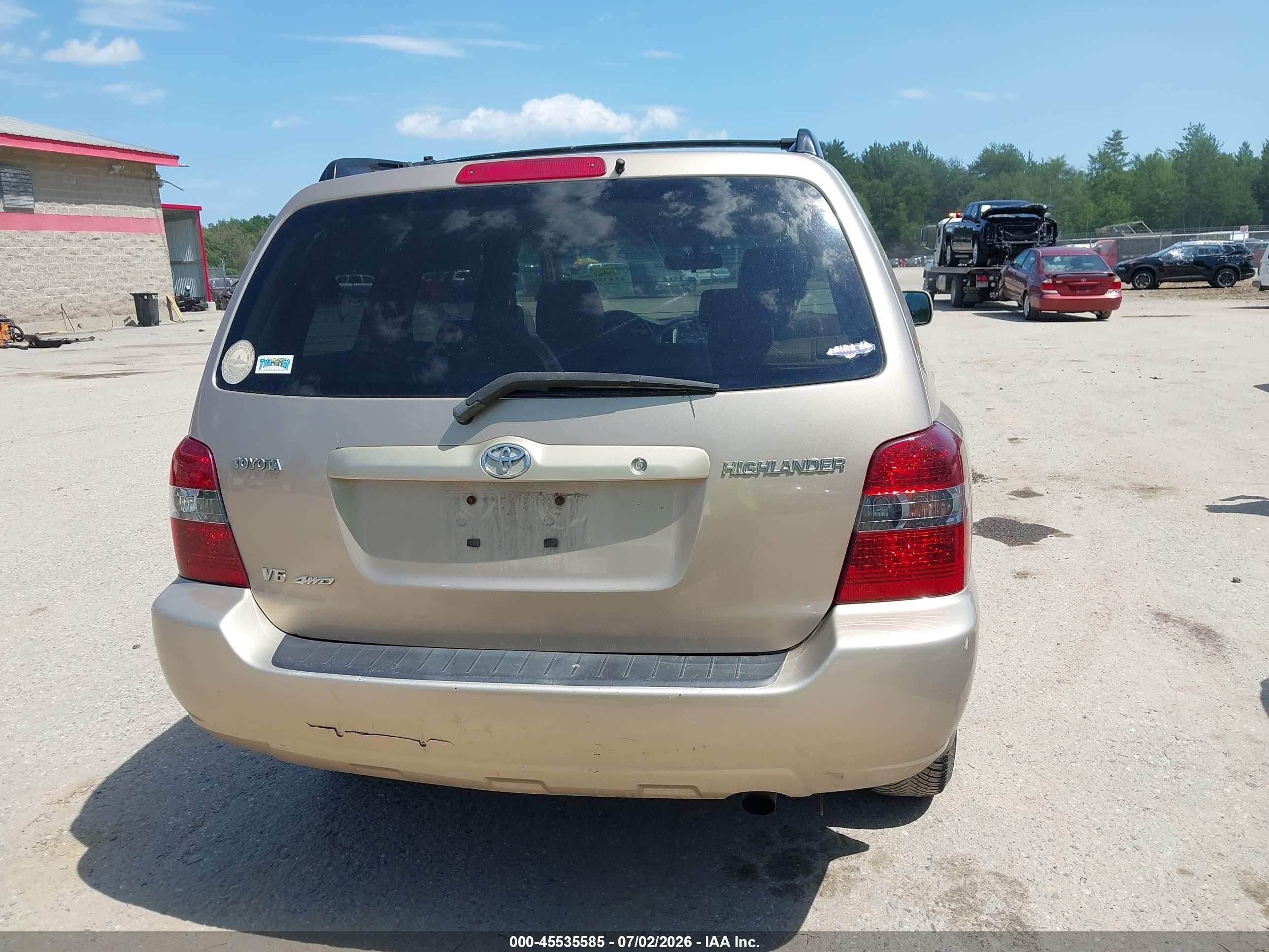 2005 Toyota Highlander V6 Tan vin: JTEEP21A250088024