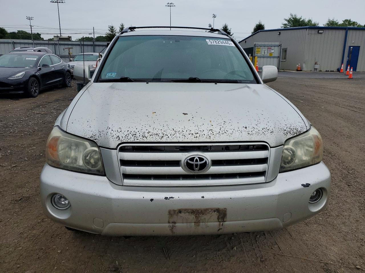 2005 Toyota Highlander Limited Silver vin: JTEEP21A250089271