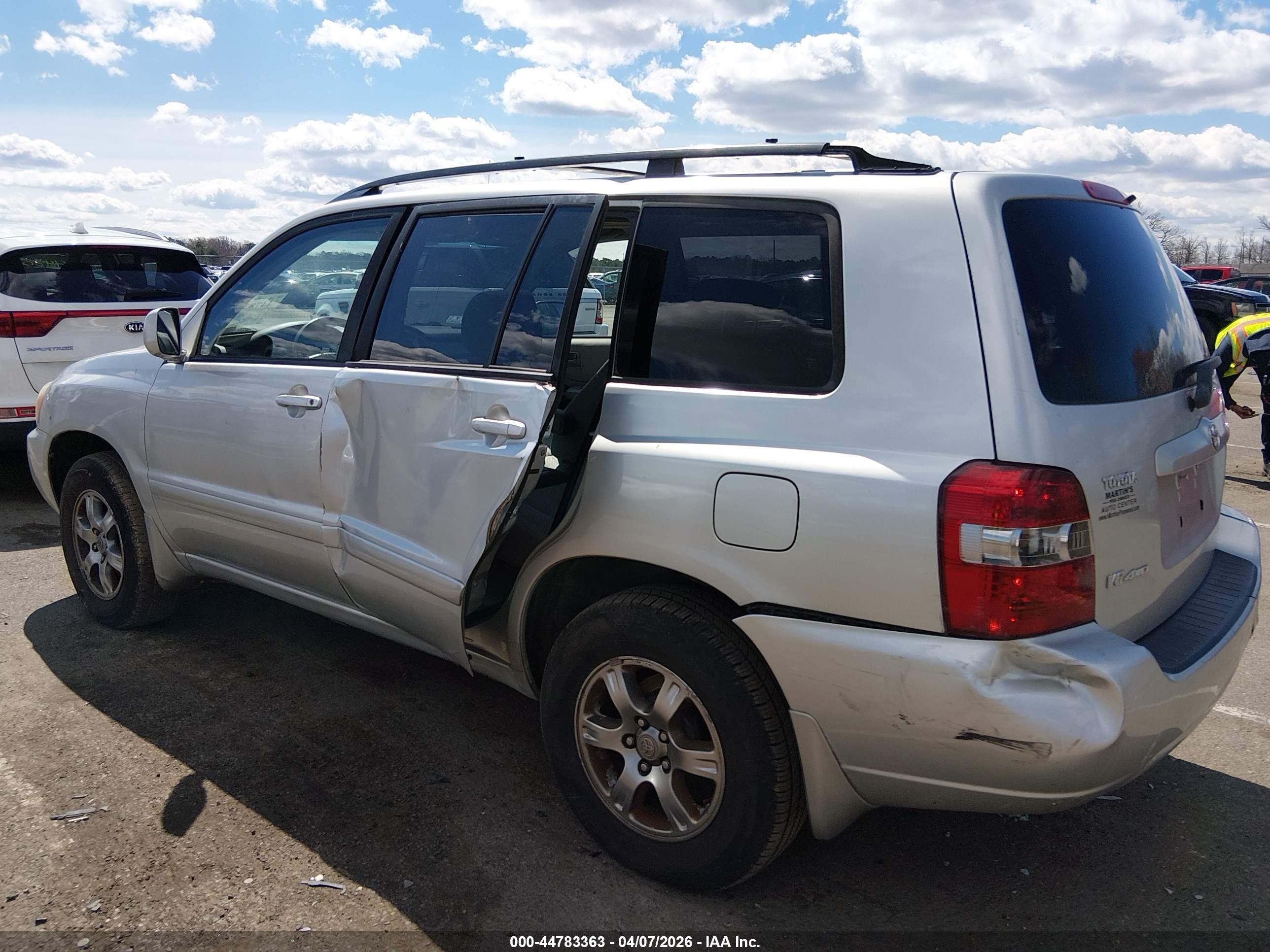 2006 Toyota Highlander V6 Silver vin: JTEEP21A260158588