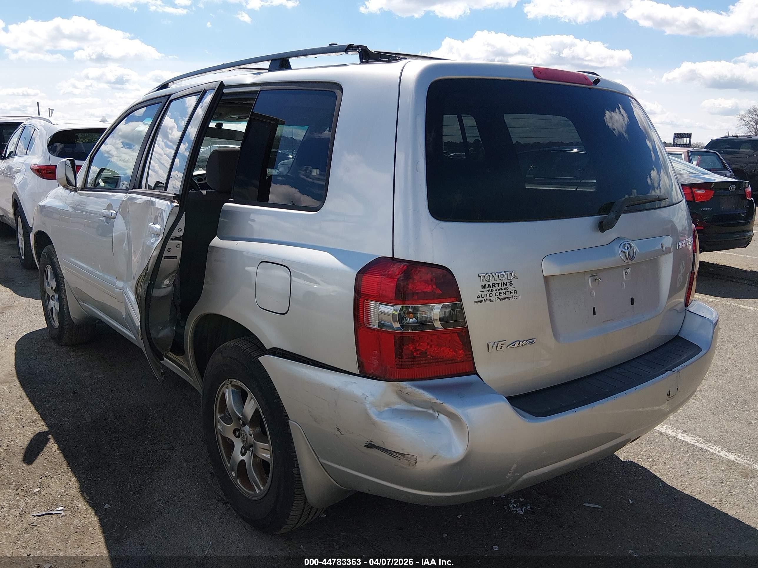 2006 Toyota Highlander V6 Silver vin: JTEEP21A260158588
