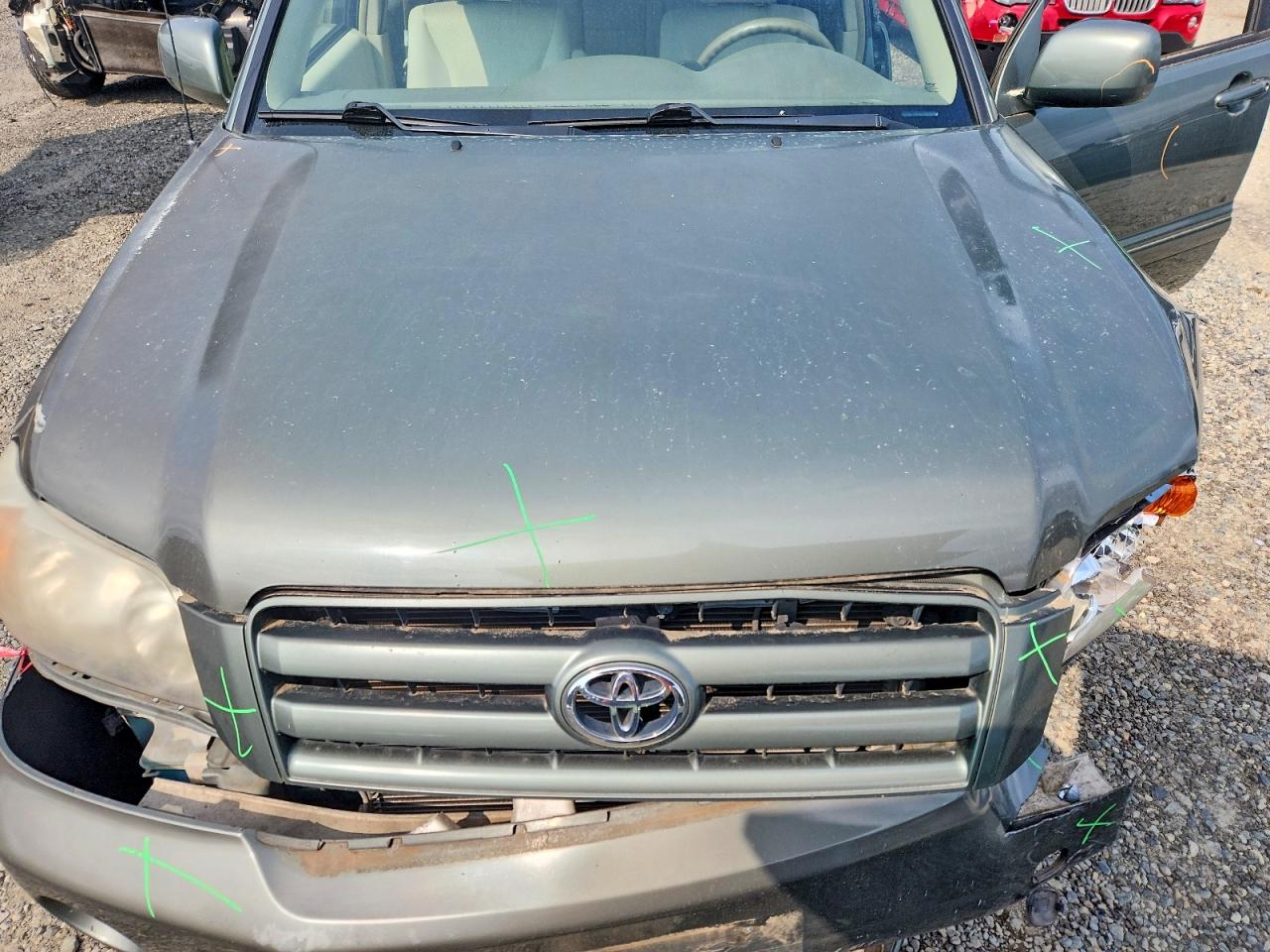 2006 Toyota Highlander Base Gray vin: JTEEP21A260159370