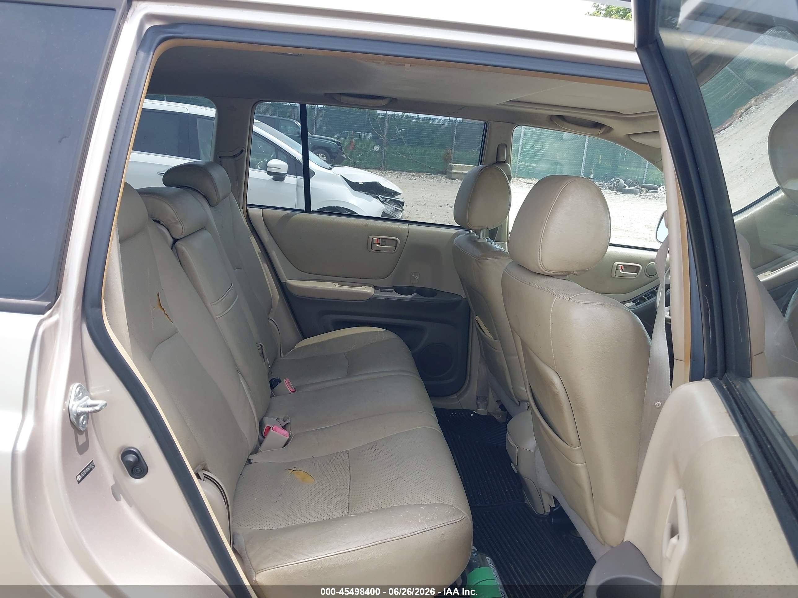 2006 Toyota Highlander V6 Tan vin: JTEEP21A260185273