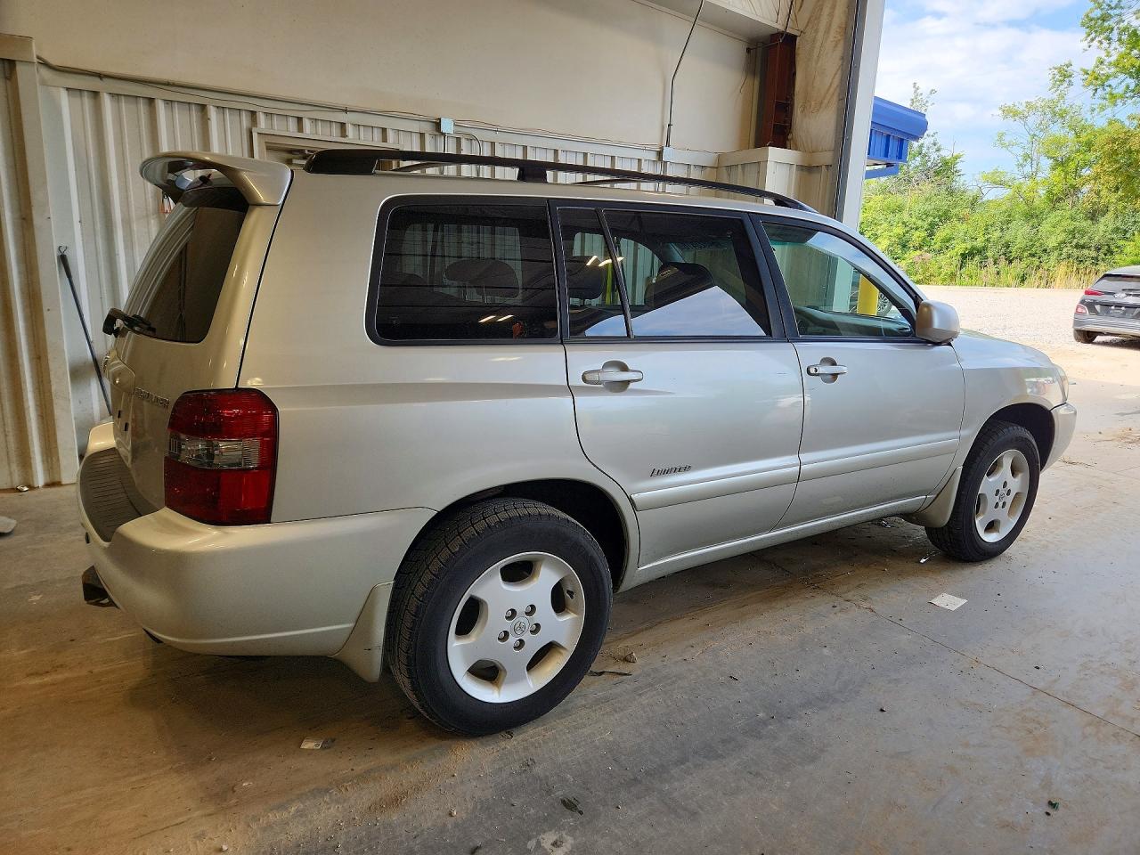 2007 Toyota Highlander Limited Silver vin: JTEEP21A270193004