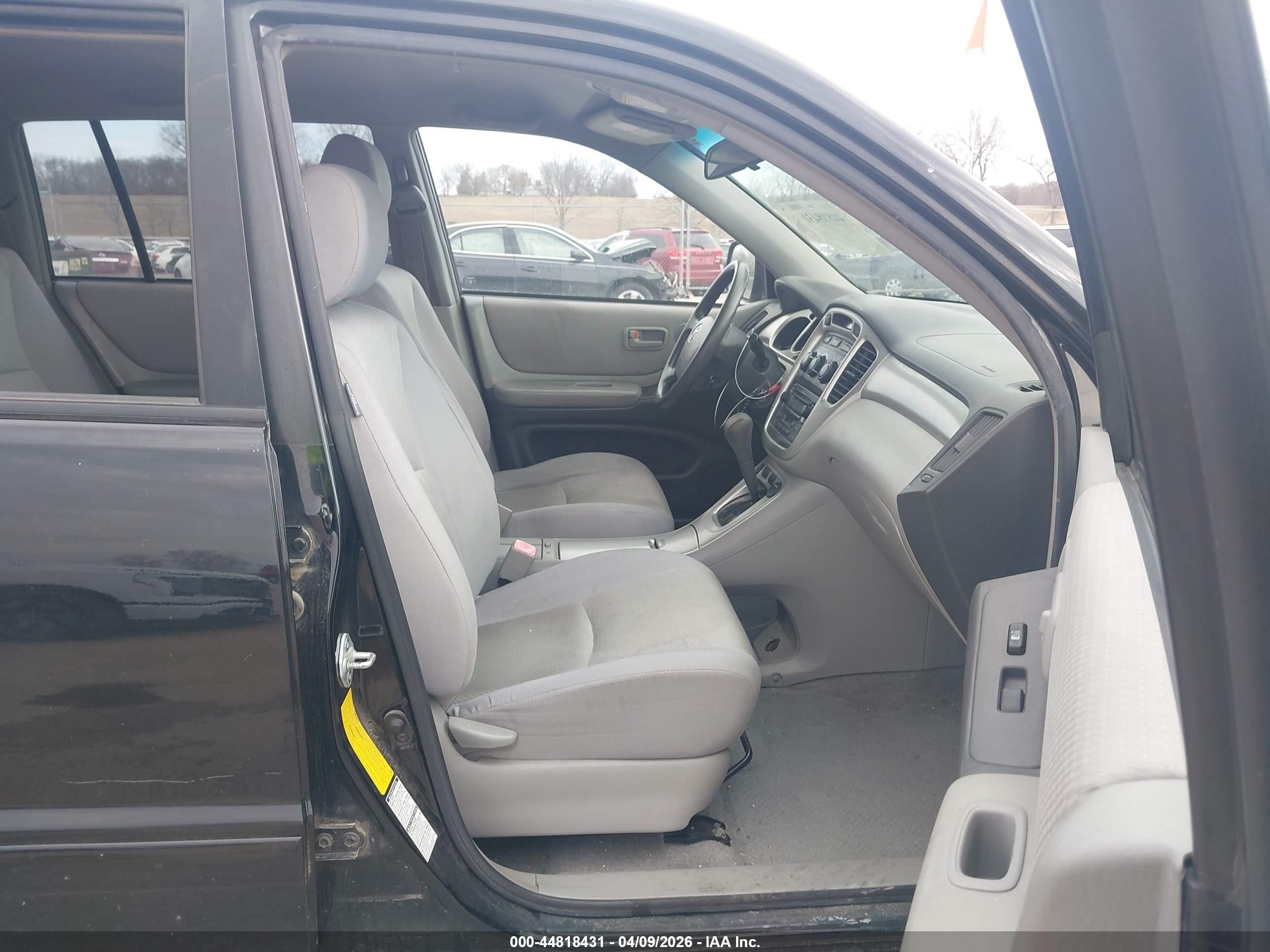 2007 Toyota Highlander V6 Черный vin: JTEEP21A270204048