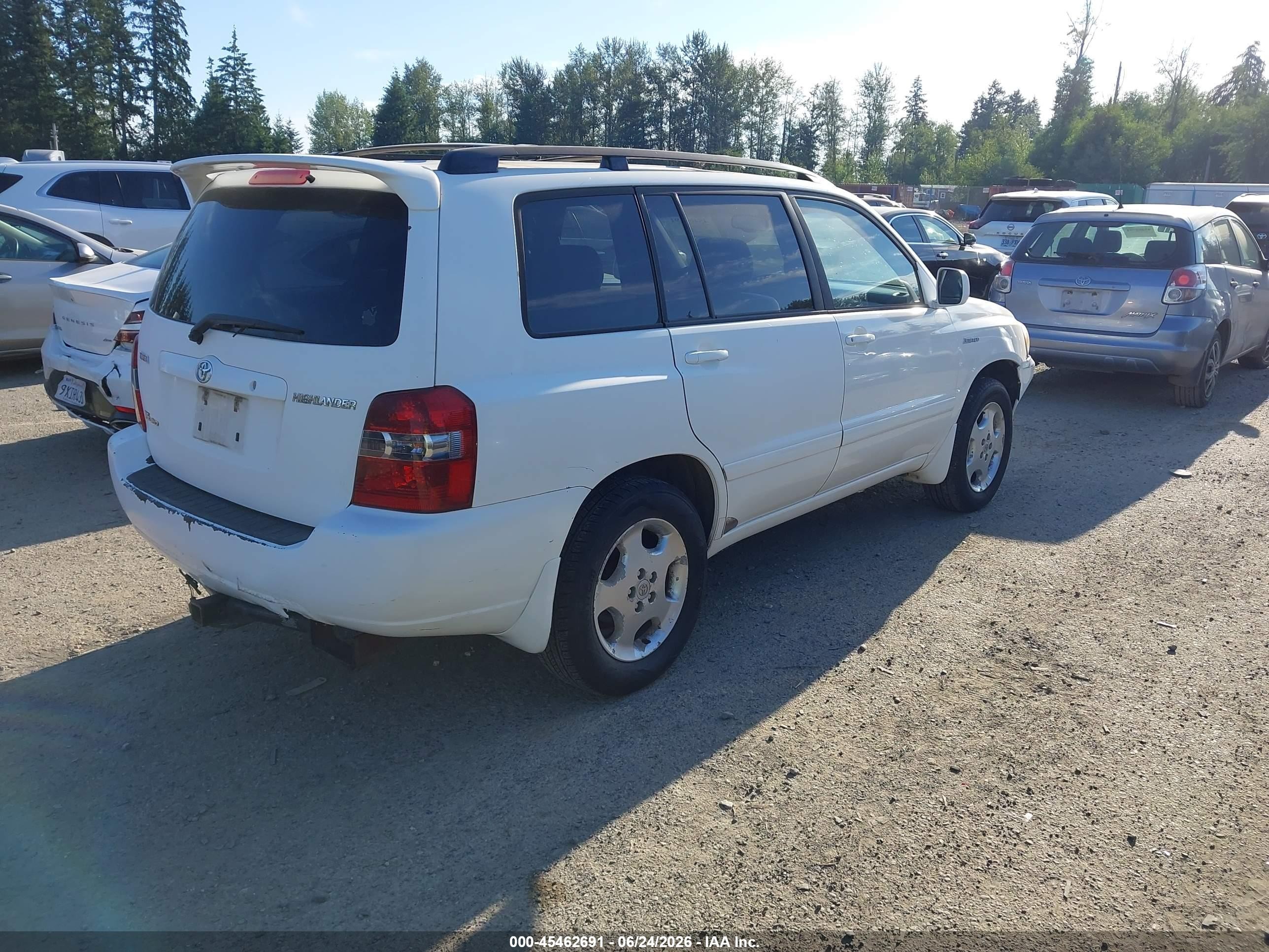 2004 Toyota Highlander Limited V6 White vin: JTEEP21A340003836