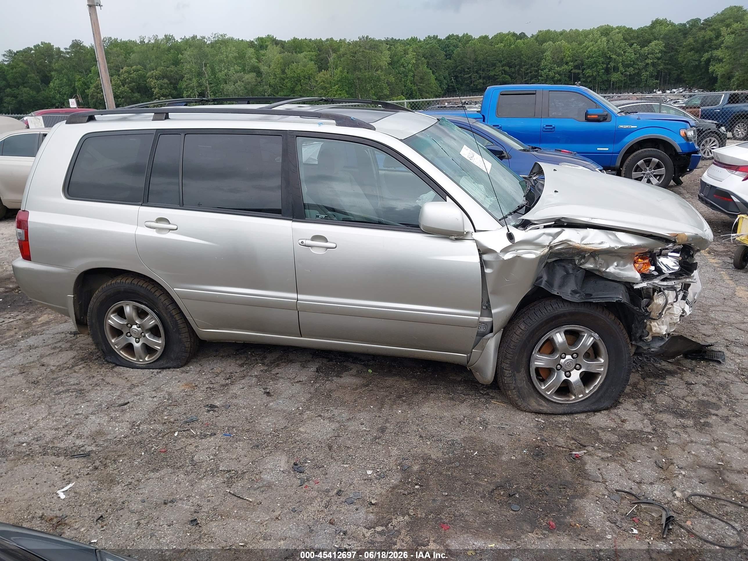 2004 Toyota Highlander V6 Серебряный vin: JTEEP21A340016831