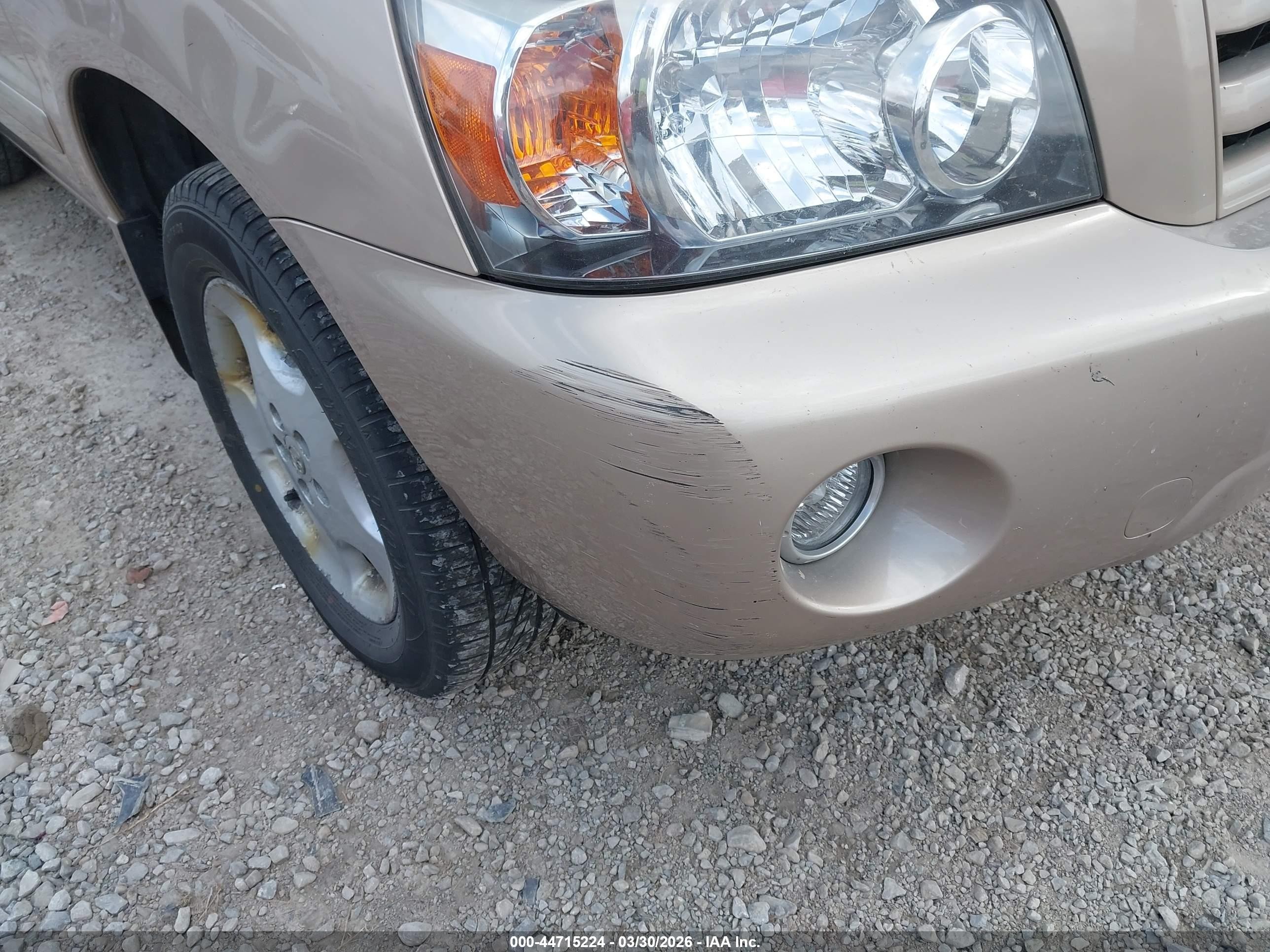 2004 Toyota Highlander Limited V6 Gold vin: JTEEP21A340038313