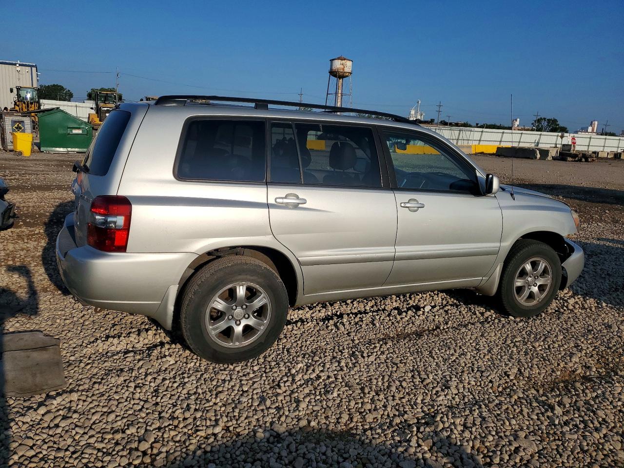 2004 Toyota Highlander Base Silver vin: JTEEP21A340047545