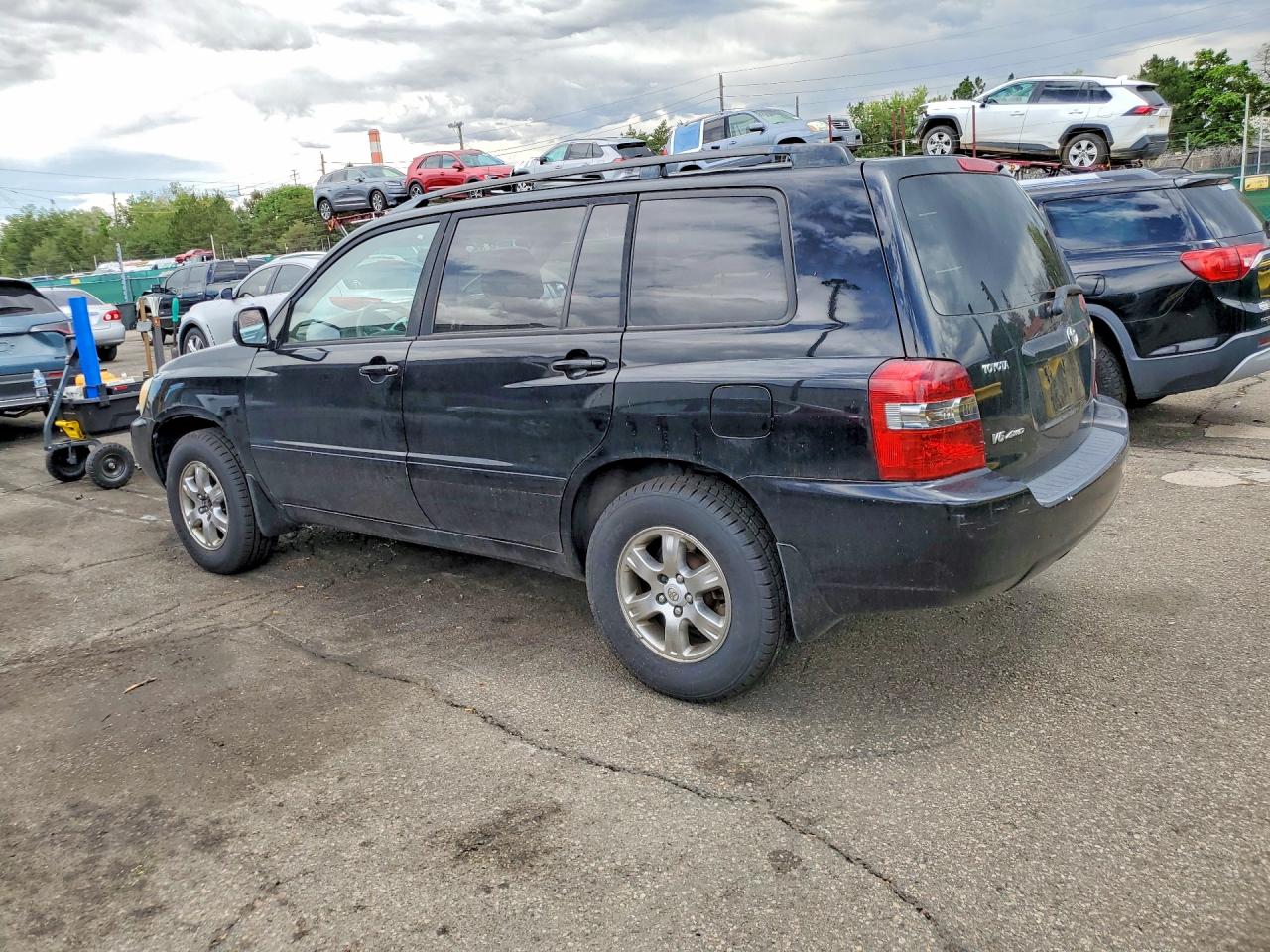 2004 Toyota Highlander Base Black vin: JTEEP21A340061297