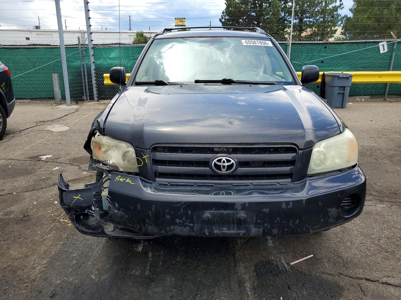2004 Toyota Highlander Base Black vin: JTEEP21A340061297