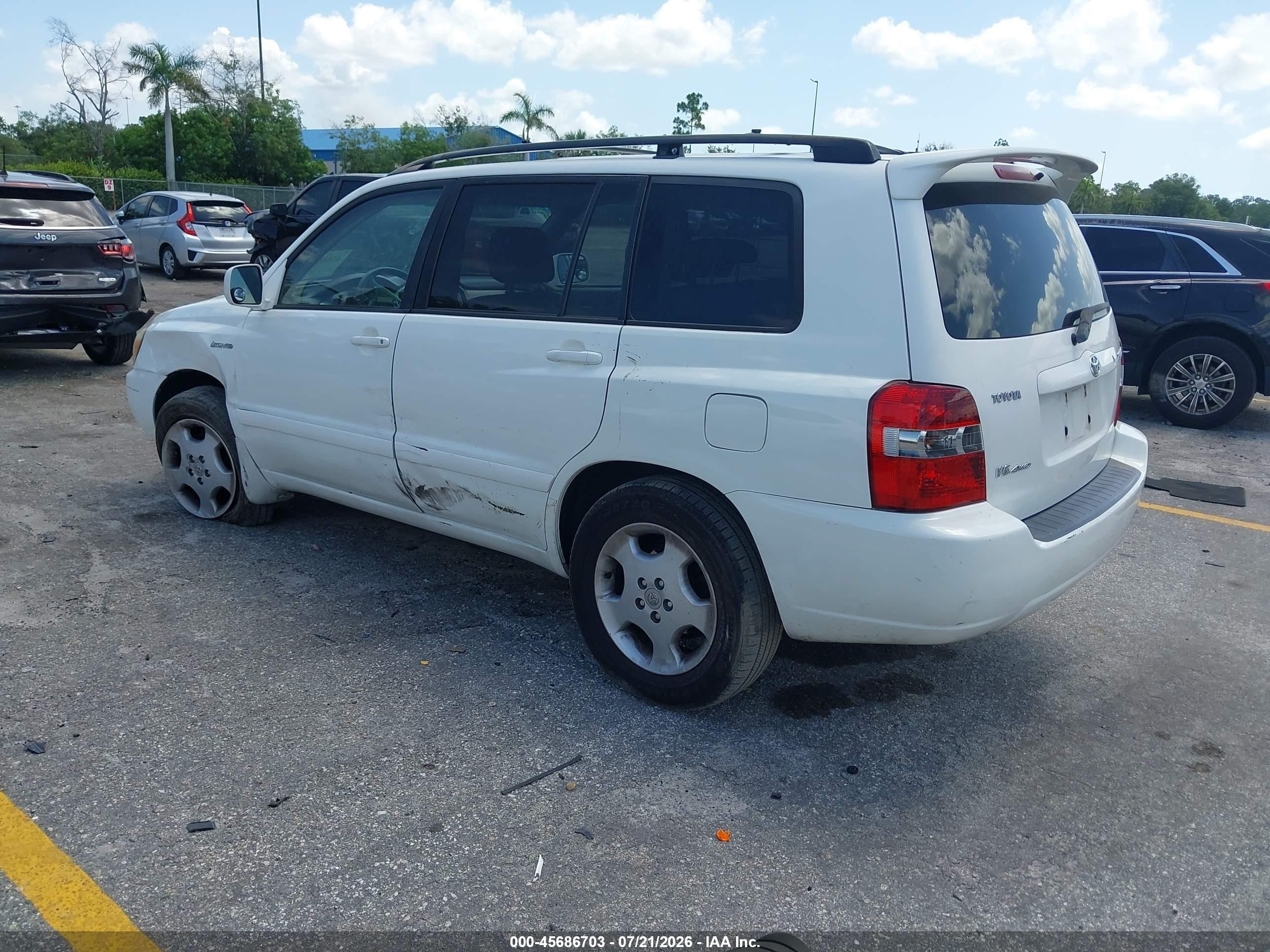 2004 Toyota Highlander Limited V6 Белый vin: JTEEP21A340066709