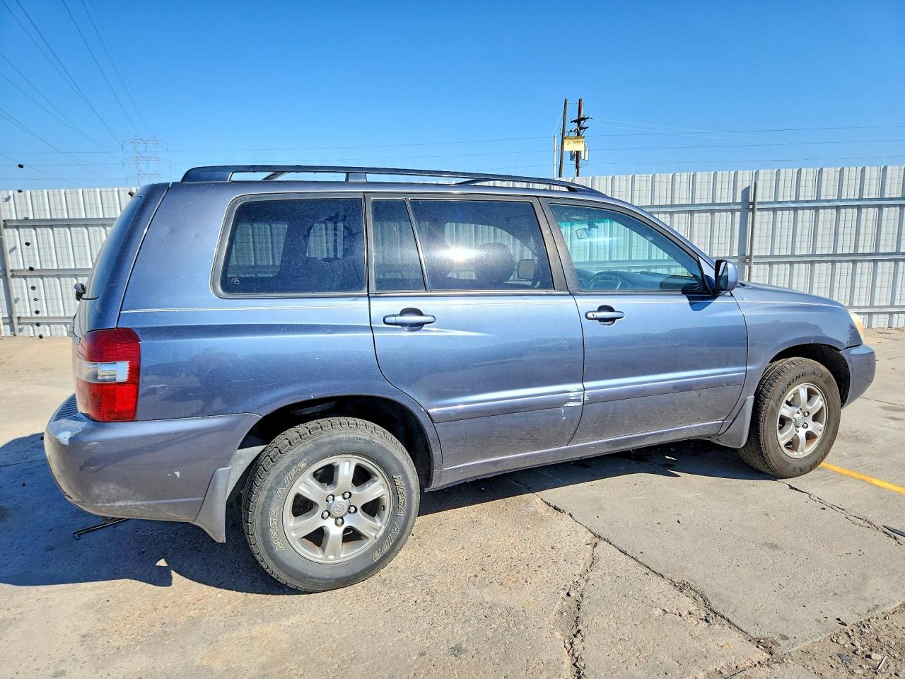 2005 Toyota Highlander Limited Blue vin: JTEEP21A350073189