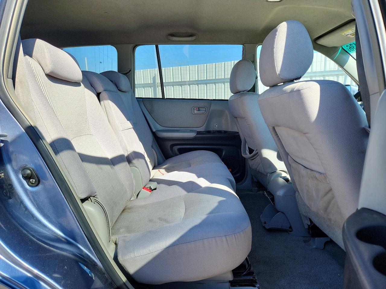 2005 Toyota Highlander Limited Blue vin: JTEEP21A350073189