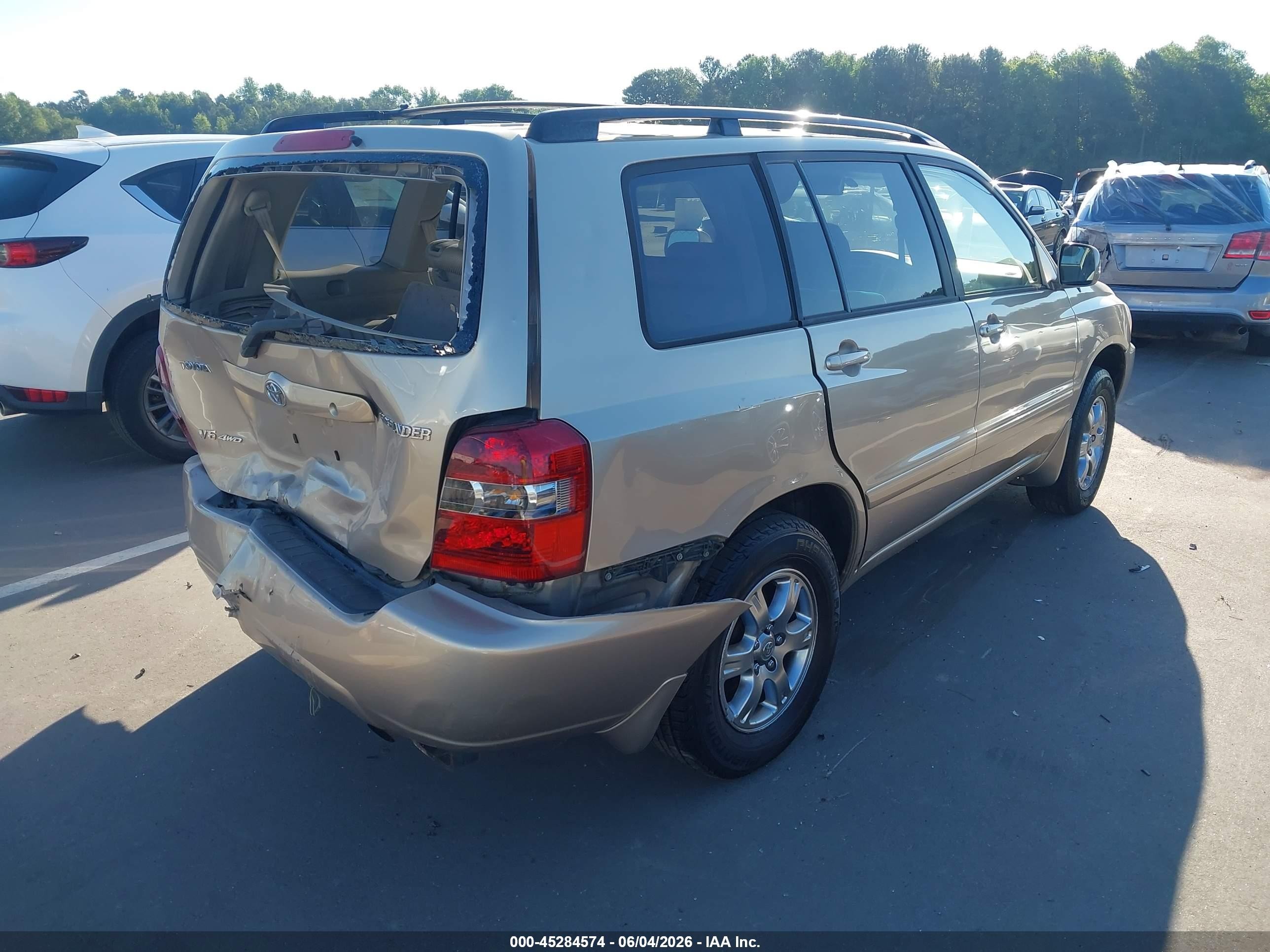 2005 Toyota Highlander V6 Gold vin: JTEEP21A350094771