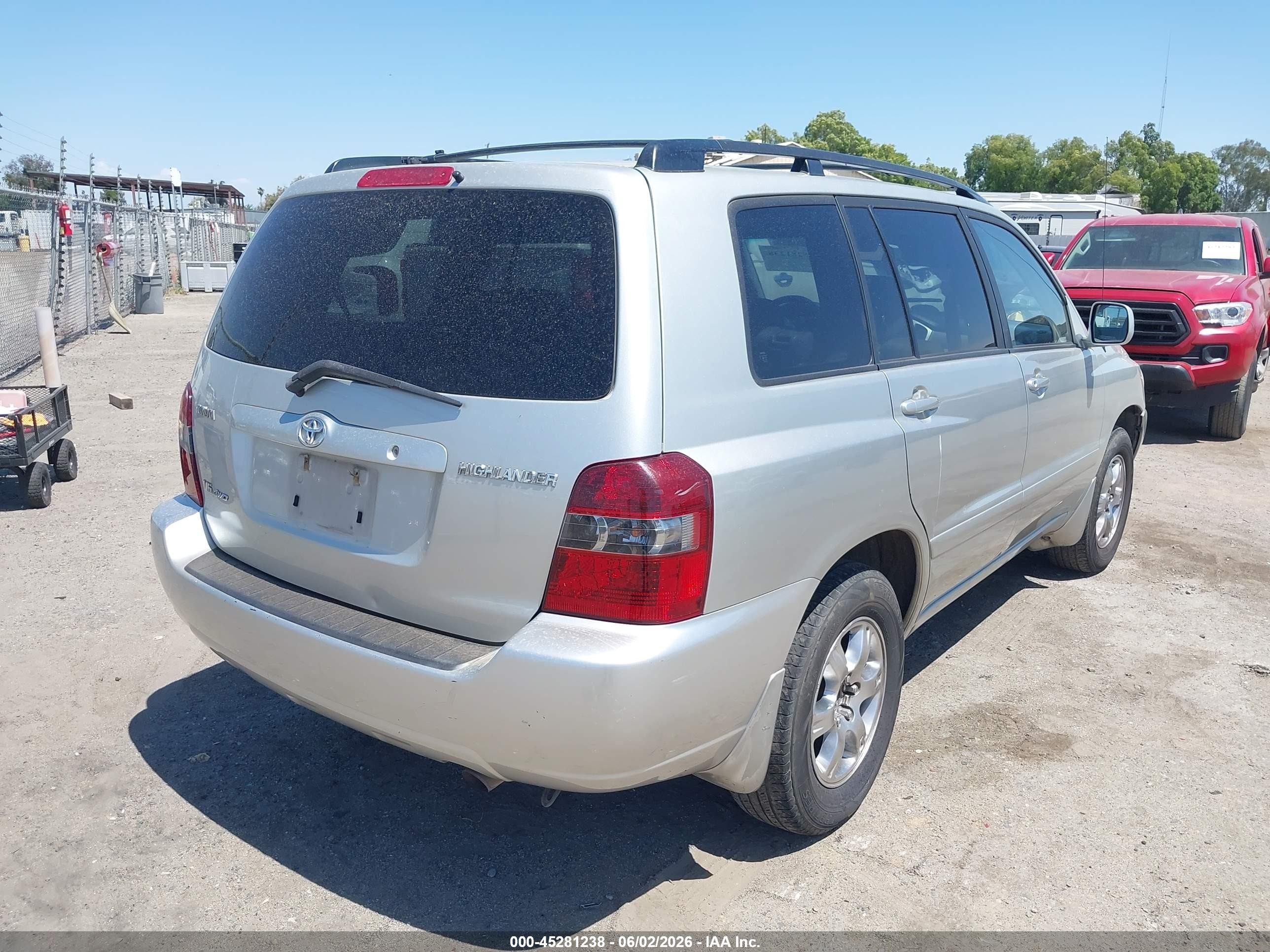 2004 Toyota Highlander V6 Silver vin: JTEEP21A440045738